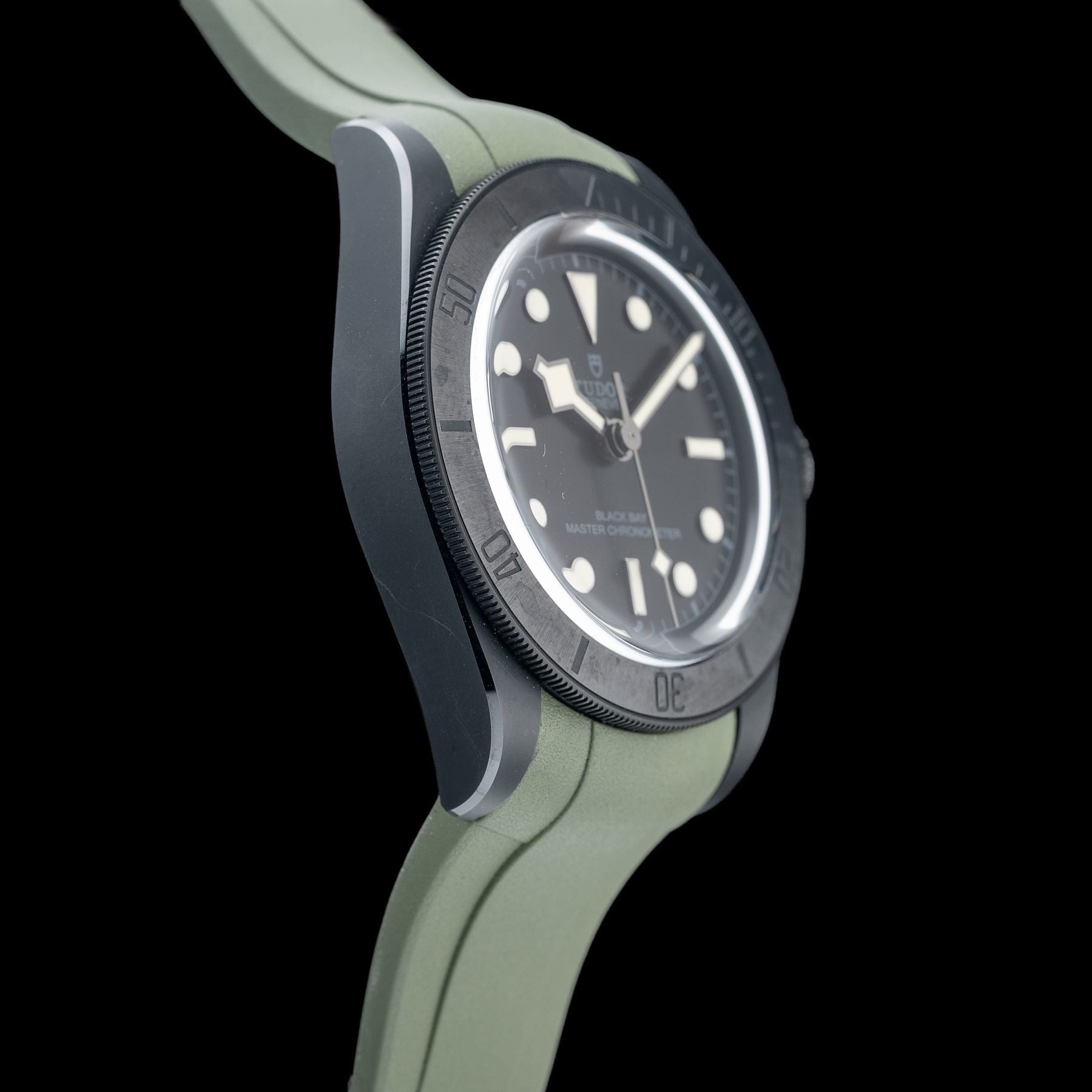 TUDOR Black Bay Ceramic M79210CNU-0001