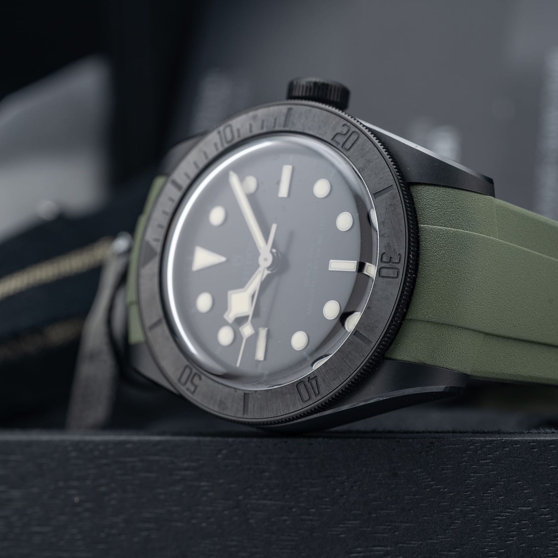 TUDOR Black Bay Ceramic M79210CNU-0001