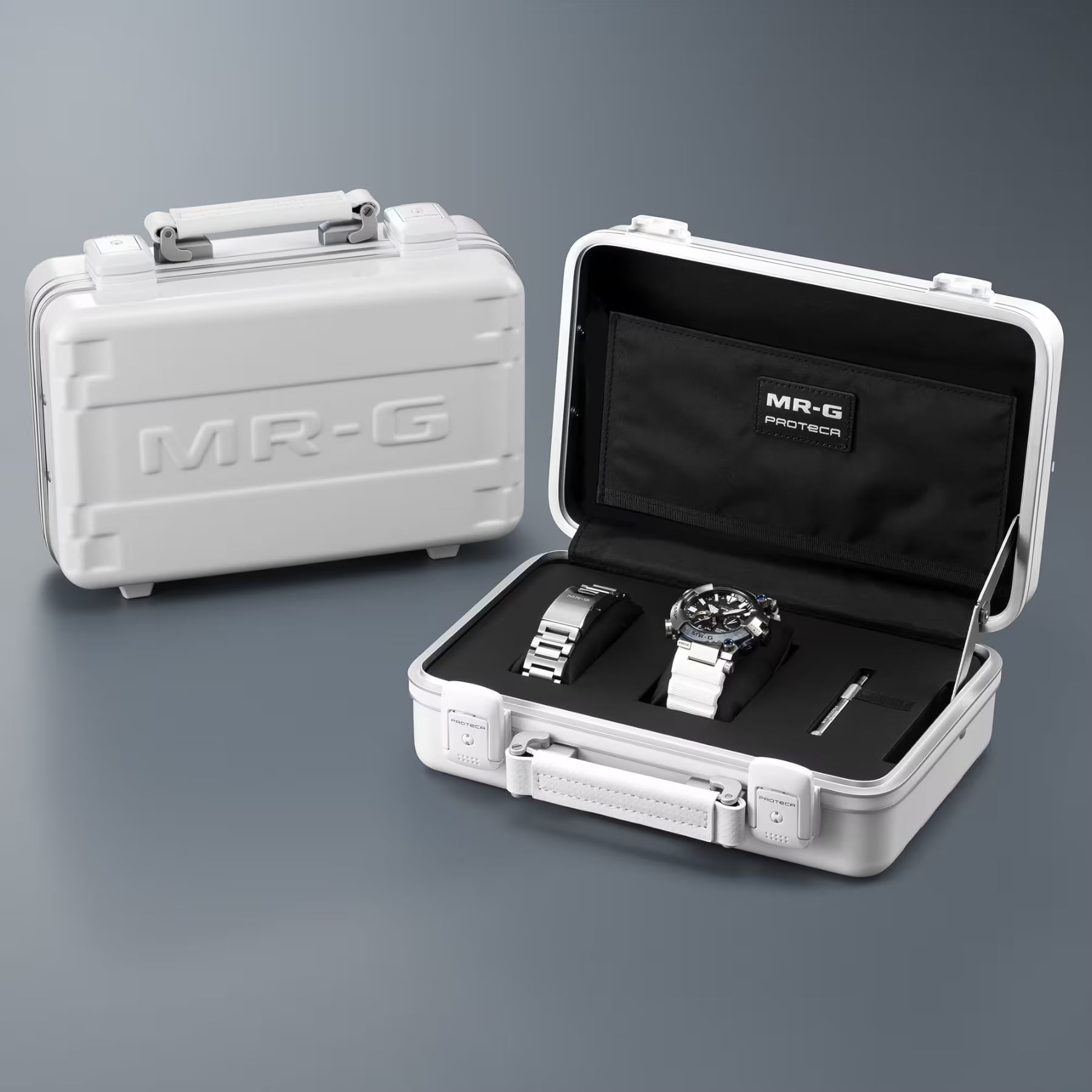 G-Shock MR-G 30th Anniversary Brinicle MRGBF1000EB-1A