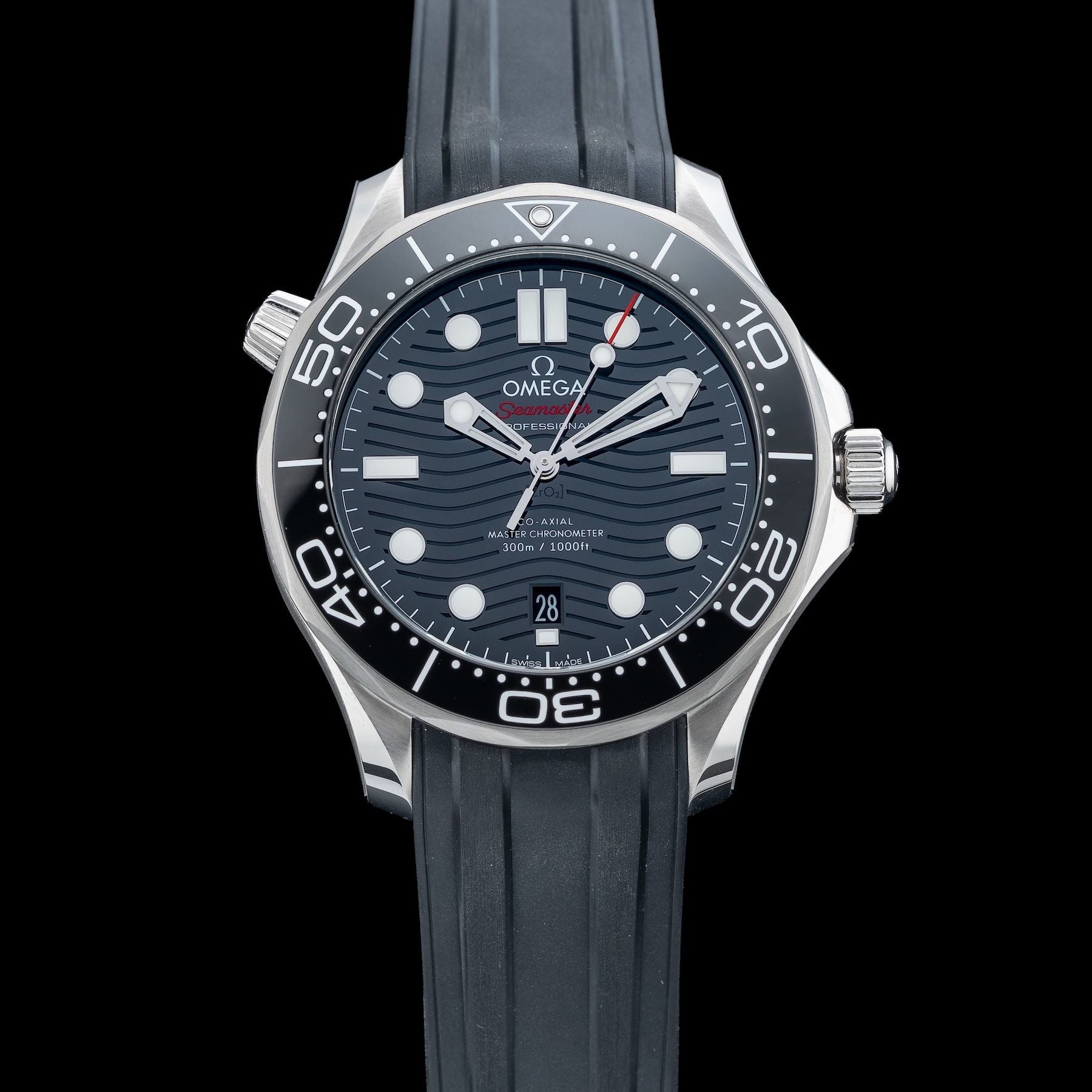 Omega 210.32.42.20.01.001 Seamaster Diver 300M Co-Axial Master Chronometer Black Dial On Rubber Strap
