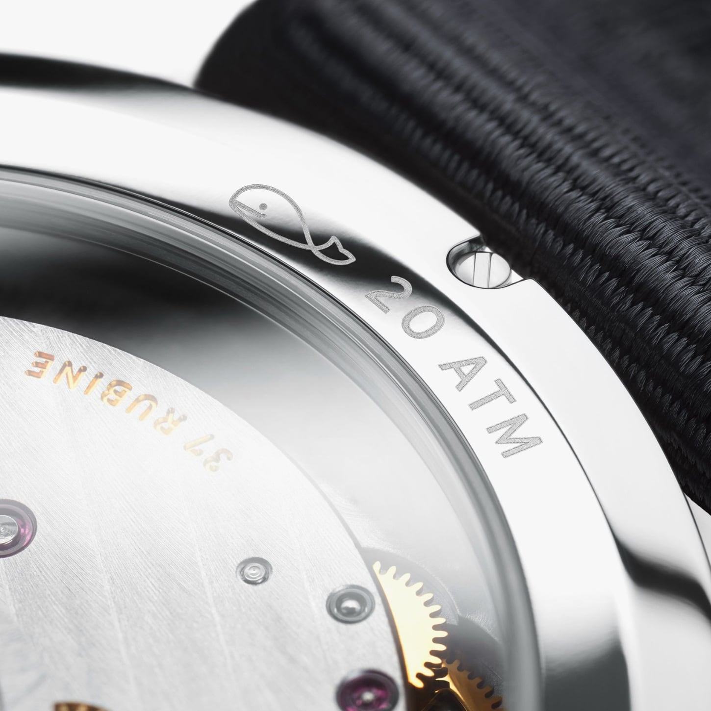 NOMOS Glashütte Ahoi Neomatik Sky 568
