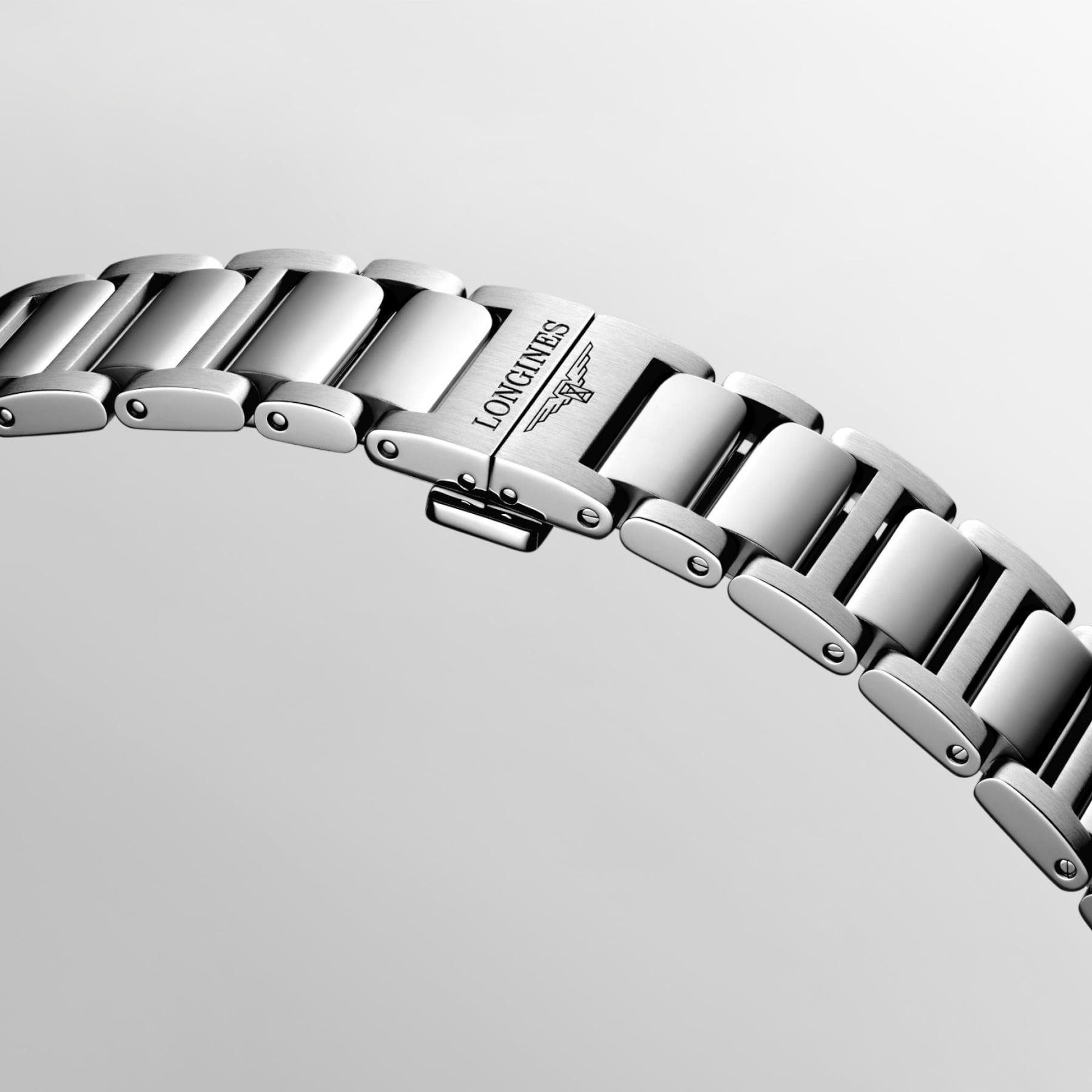 Longines Conquest L3.860.4.52.6