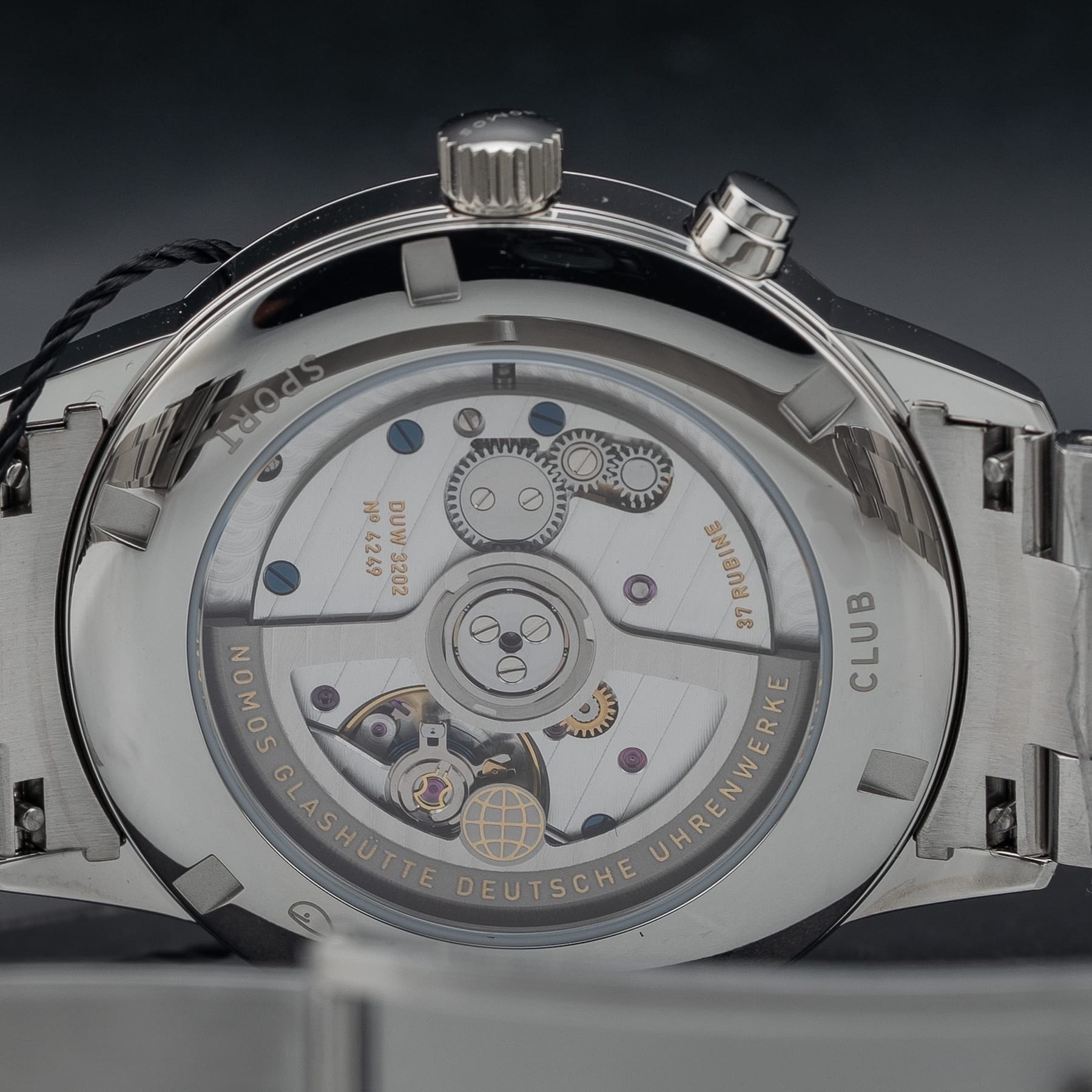 NOMOS Glashütte Club Sport Neomatik Worldtimer Silver 791