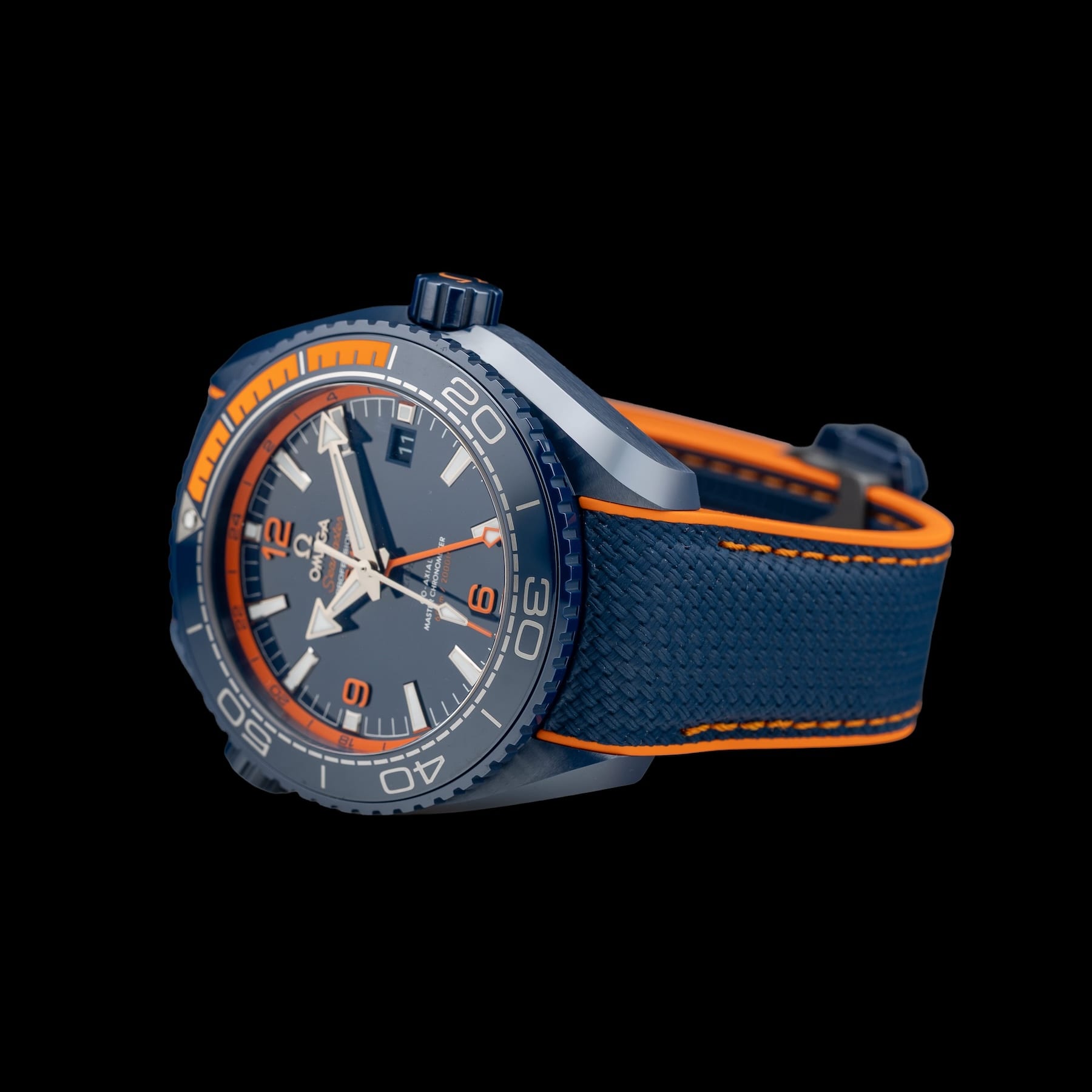 Seamaster Planet Ocean 600M Co-Axial Master Chronometer GMT Big Blue 215.92.46.22.03.001