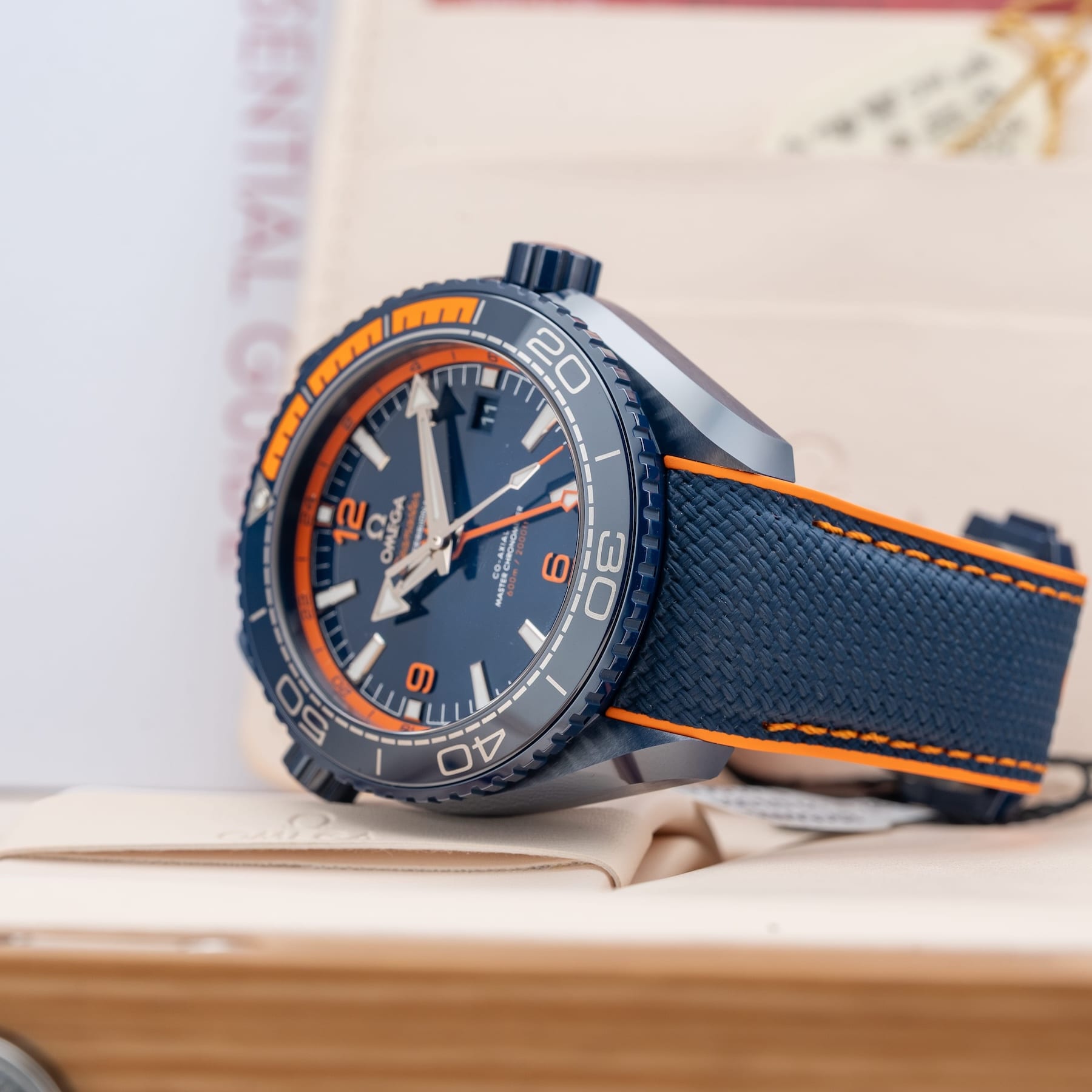 Seamaster Planet Ocean 600M Co-Axial Master Chronometer GMT Big Blue 215.92.46.22.03.001
