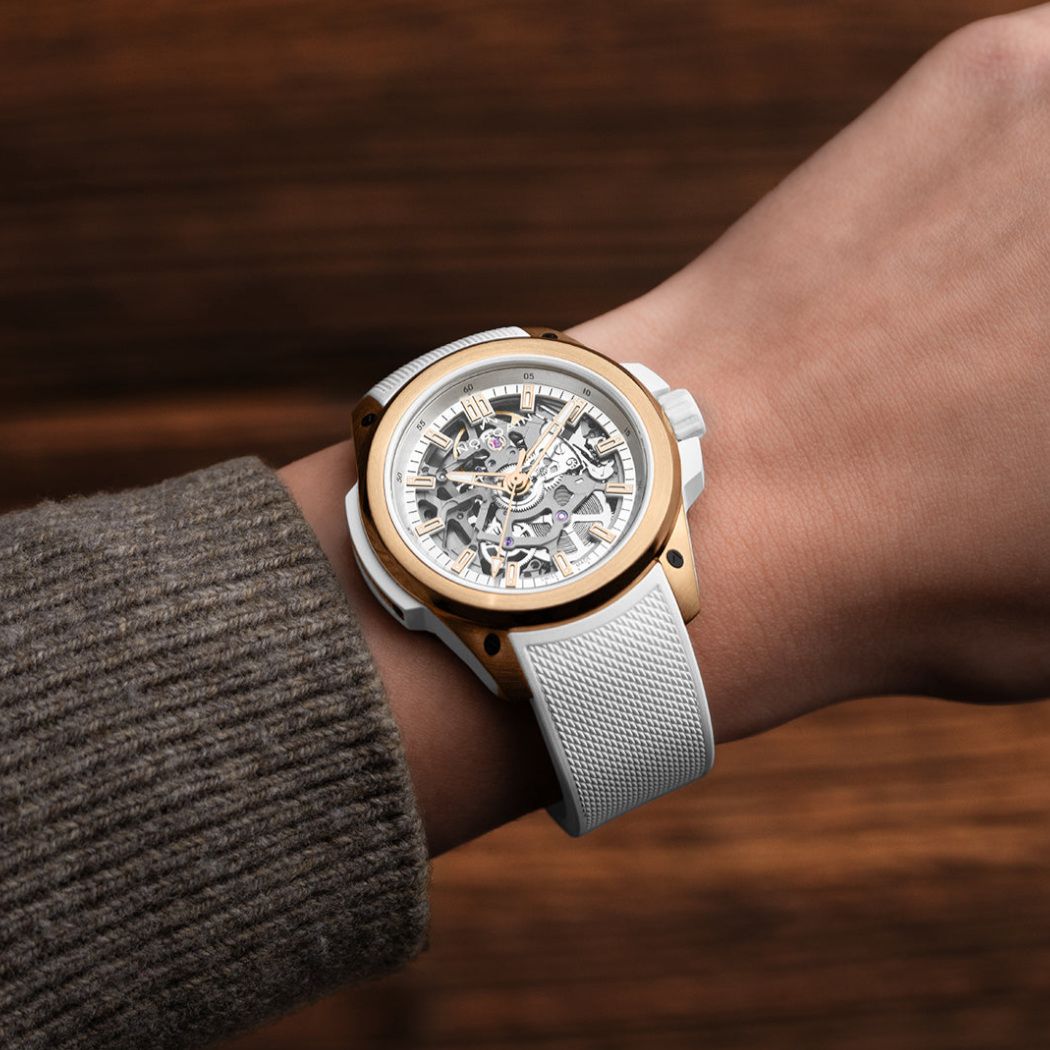 NORQAIN Wild One Skeleton Red Gold 39mm N3001.07G01.W01.R01