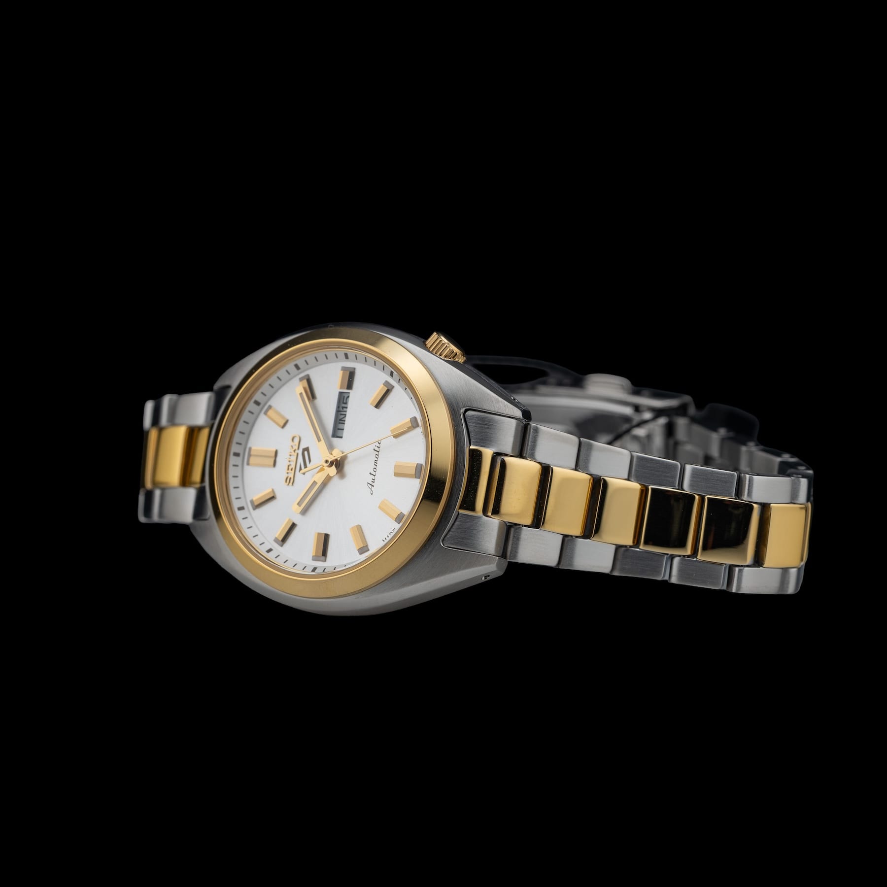 Seiko 5 Sports SRE024 SNXS Series