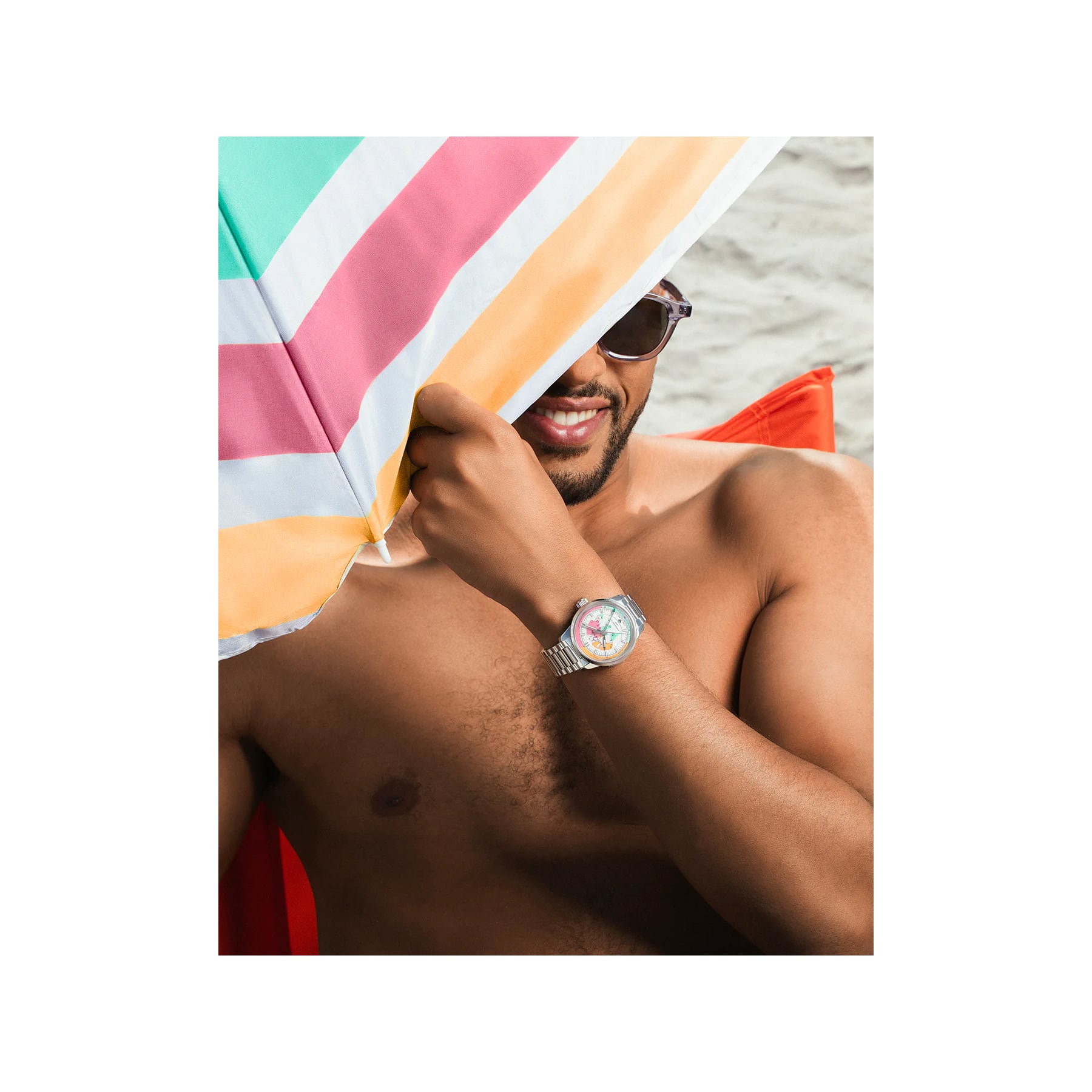 NORQAIN Freedom GMT Enjoy Life Holiday Limited Edition N2100.22S02.W01.S01