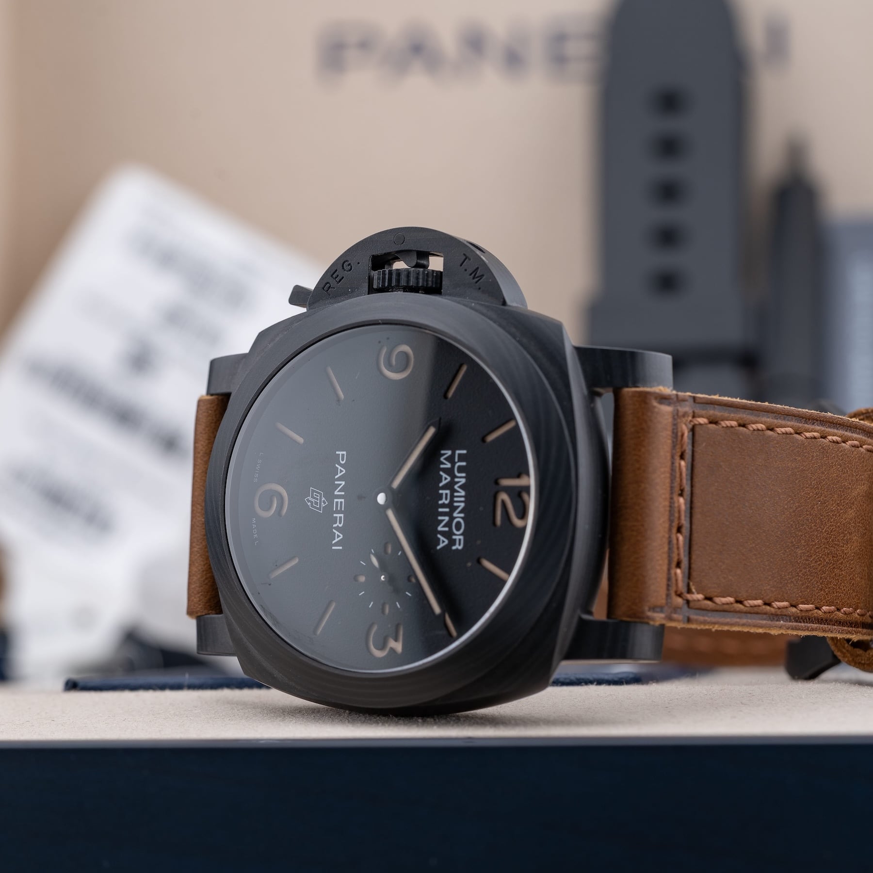 Panerai Revolution 20th Anniversary Luminor Marina Destro Carbotech PAM01708