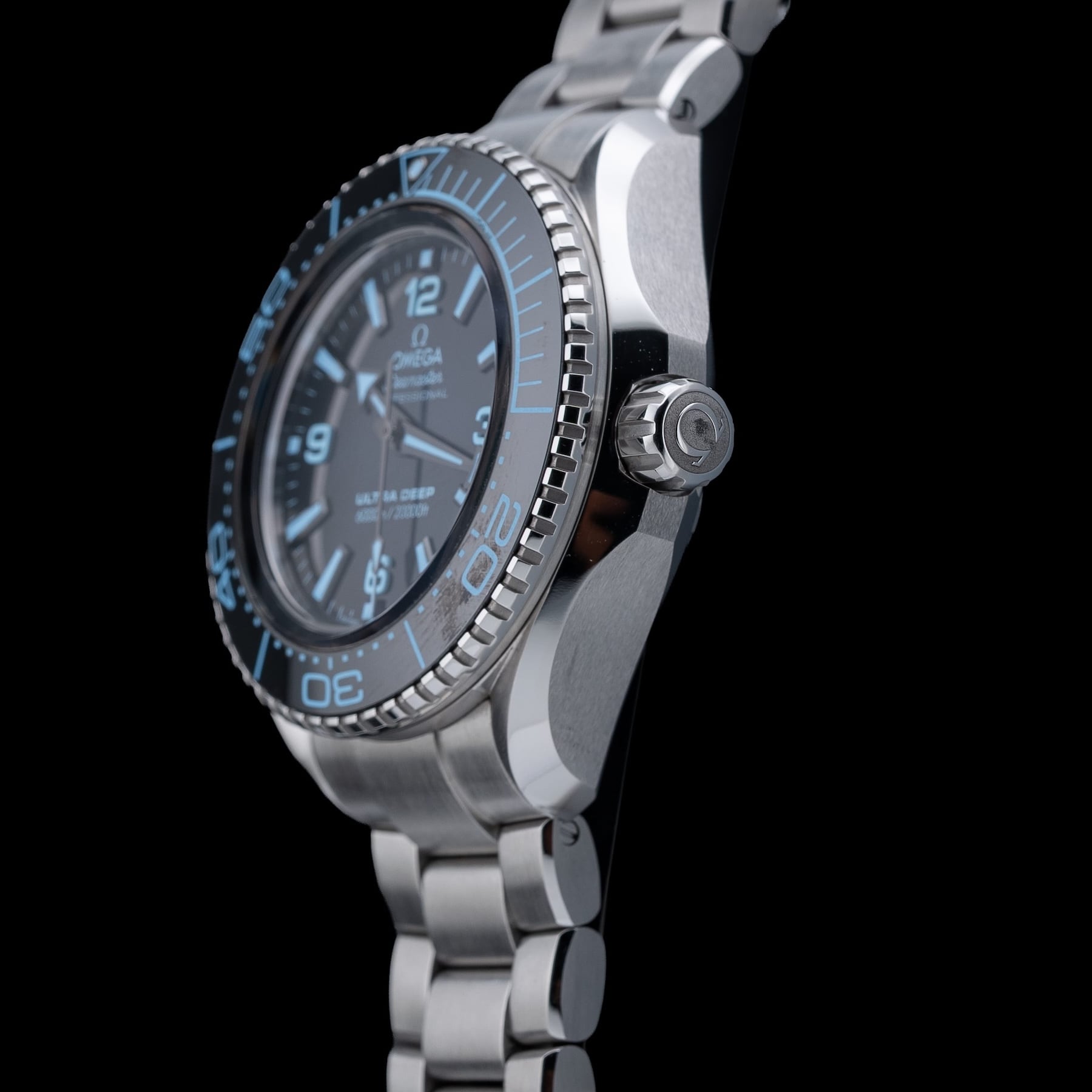 Omega Seamaster Ultra Deep 6000M Summer Blue 215.30.46.21.03.002