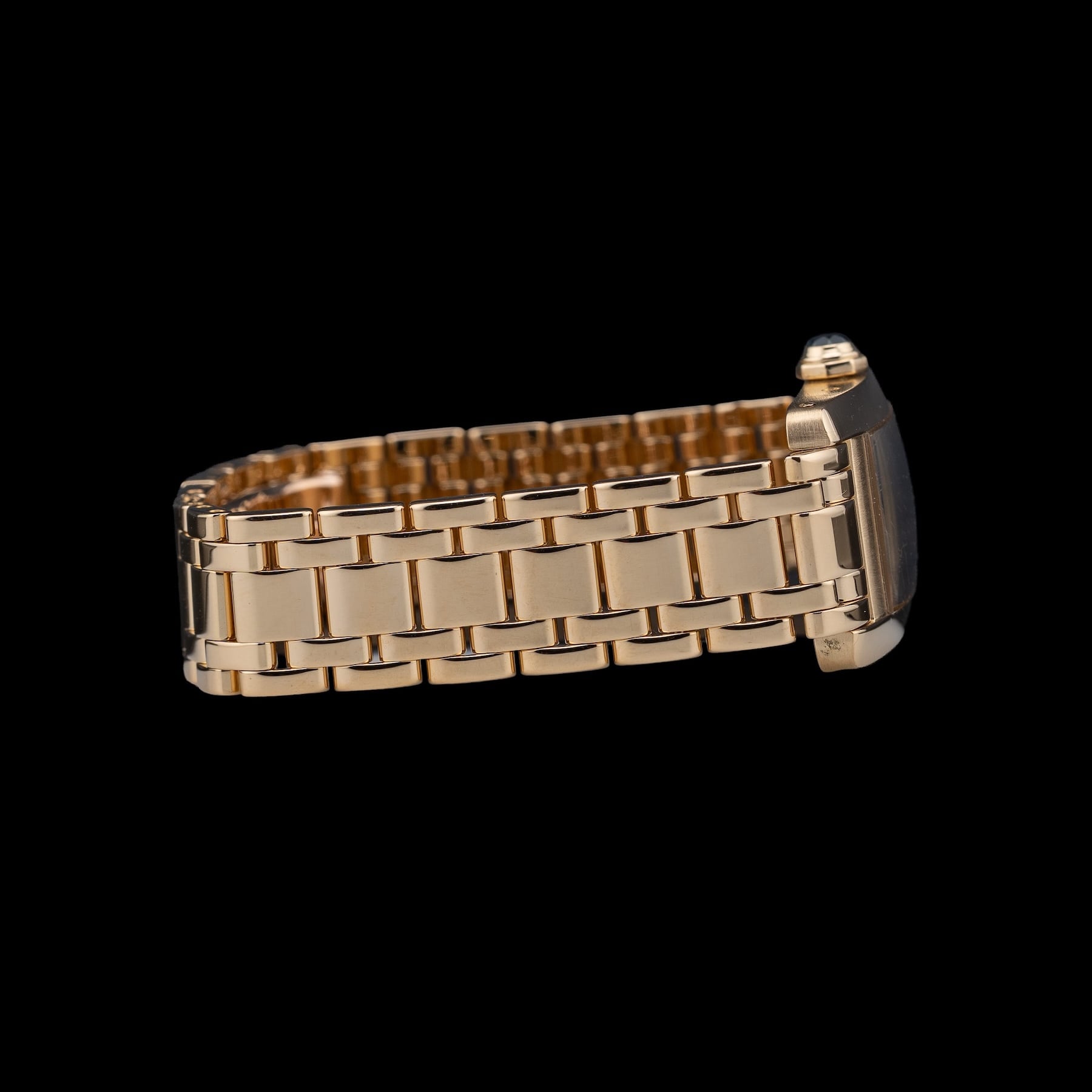 Cartier Tank Américaine W26015K2