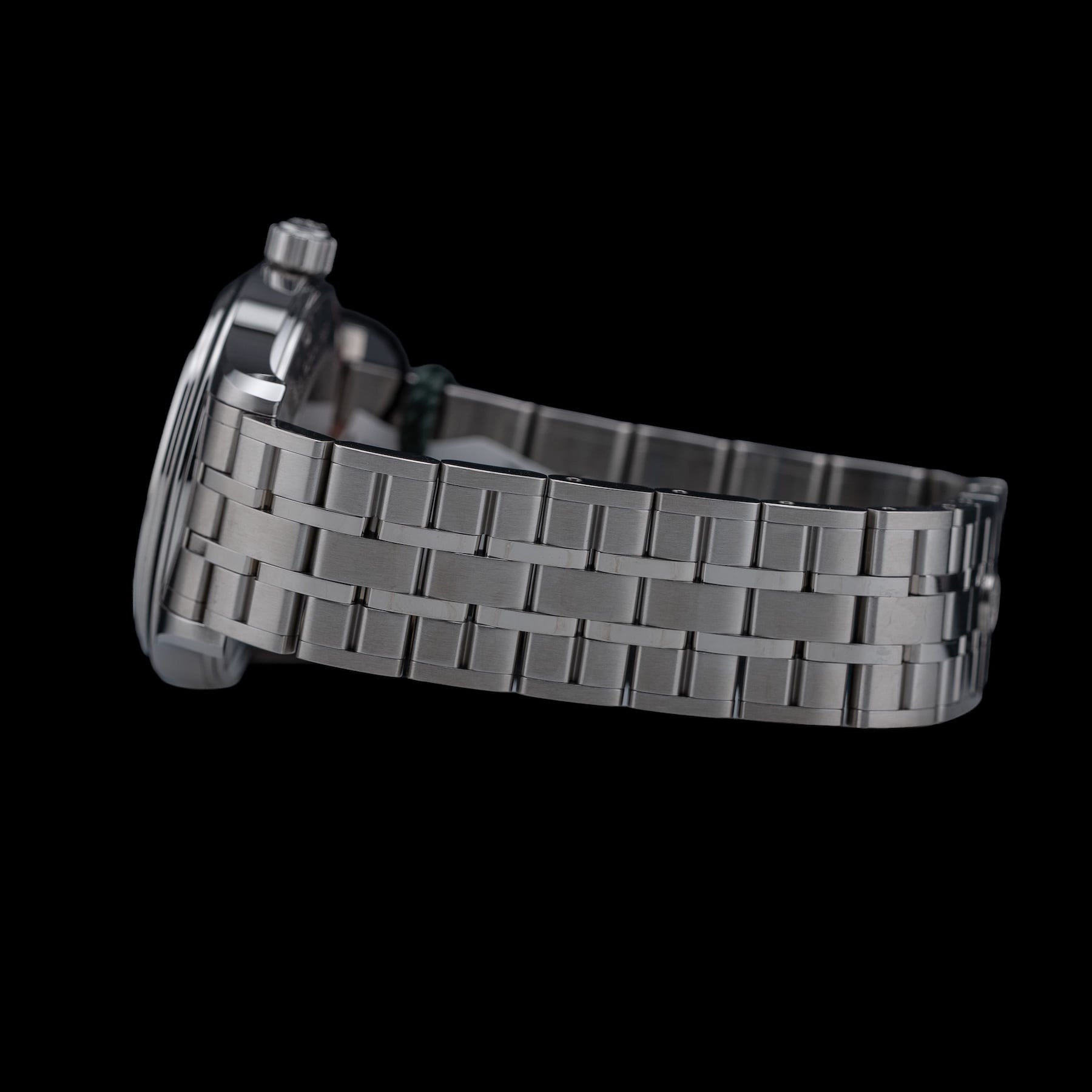 Ball Trainmaster Streamliner NM1060D-SJ-WH