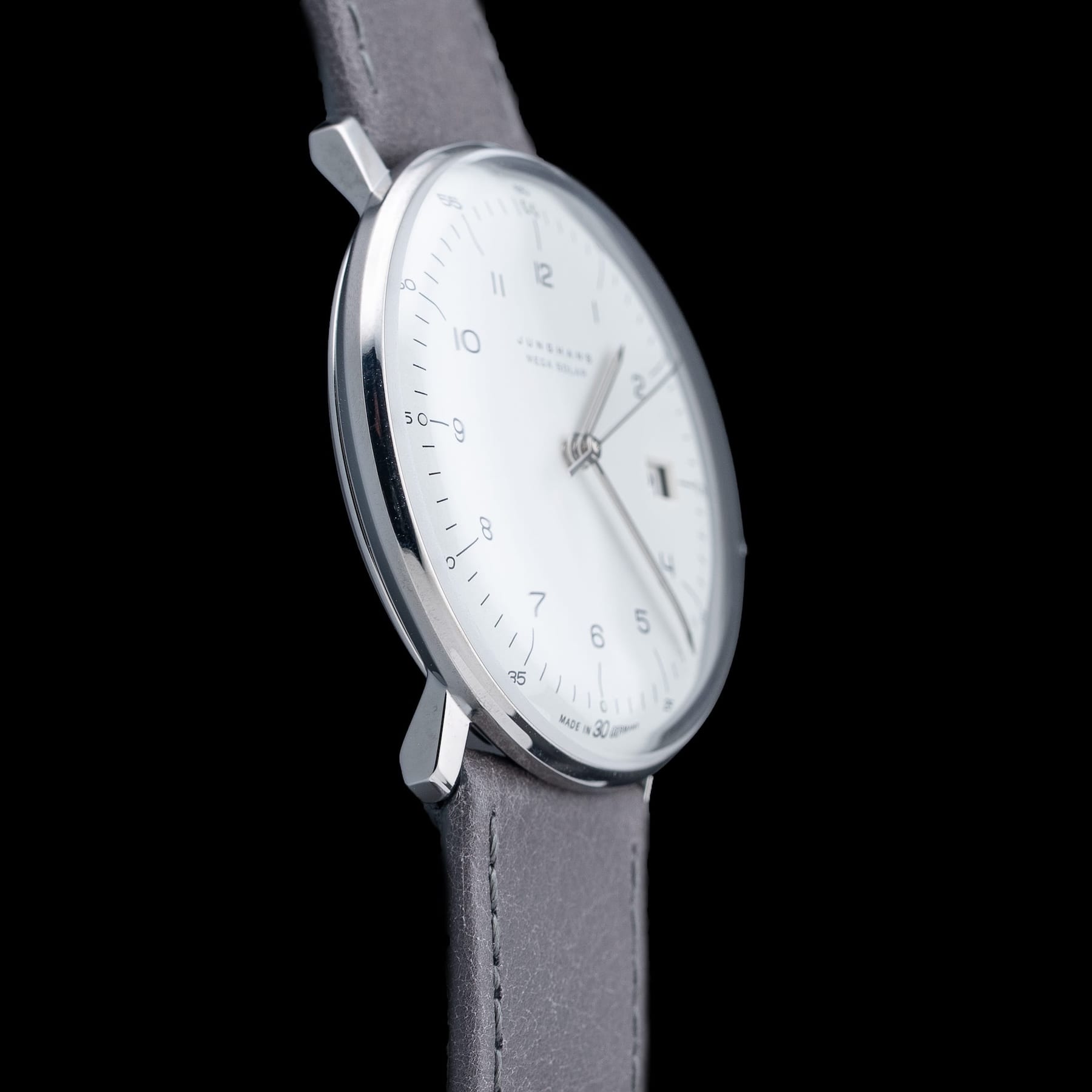 Junghans Max Bill Mega Solar 059/2021.02