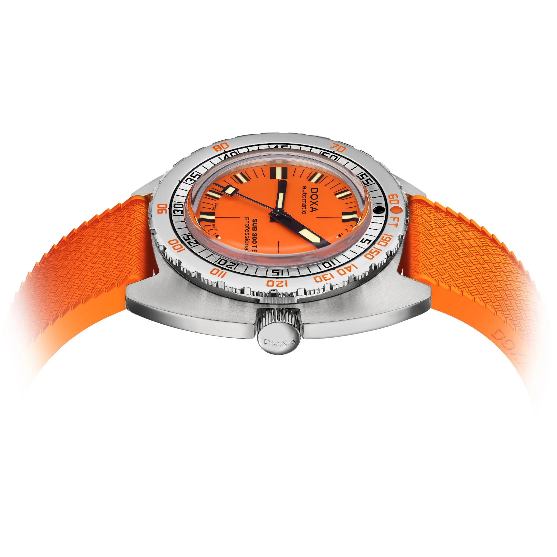 DOXA SUB 300 Ti5 Professional 823.50.351.21