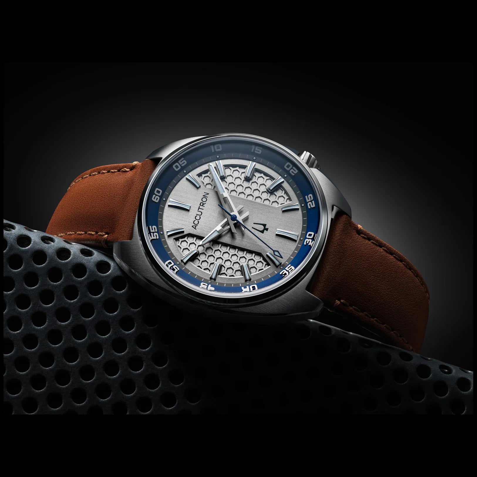Accutron Elevation Resonator Silver 26A219