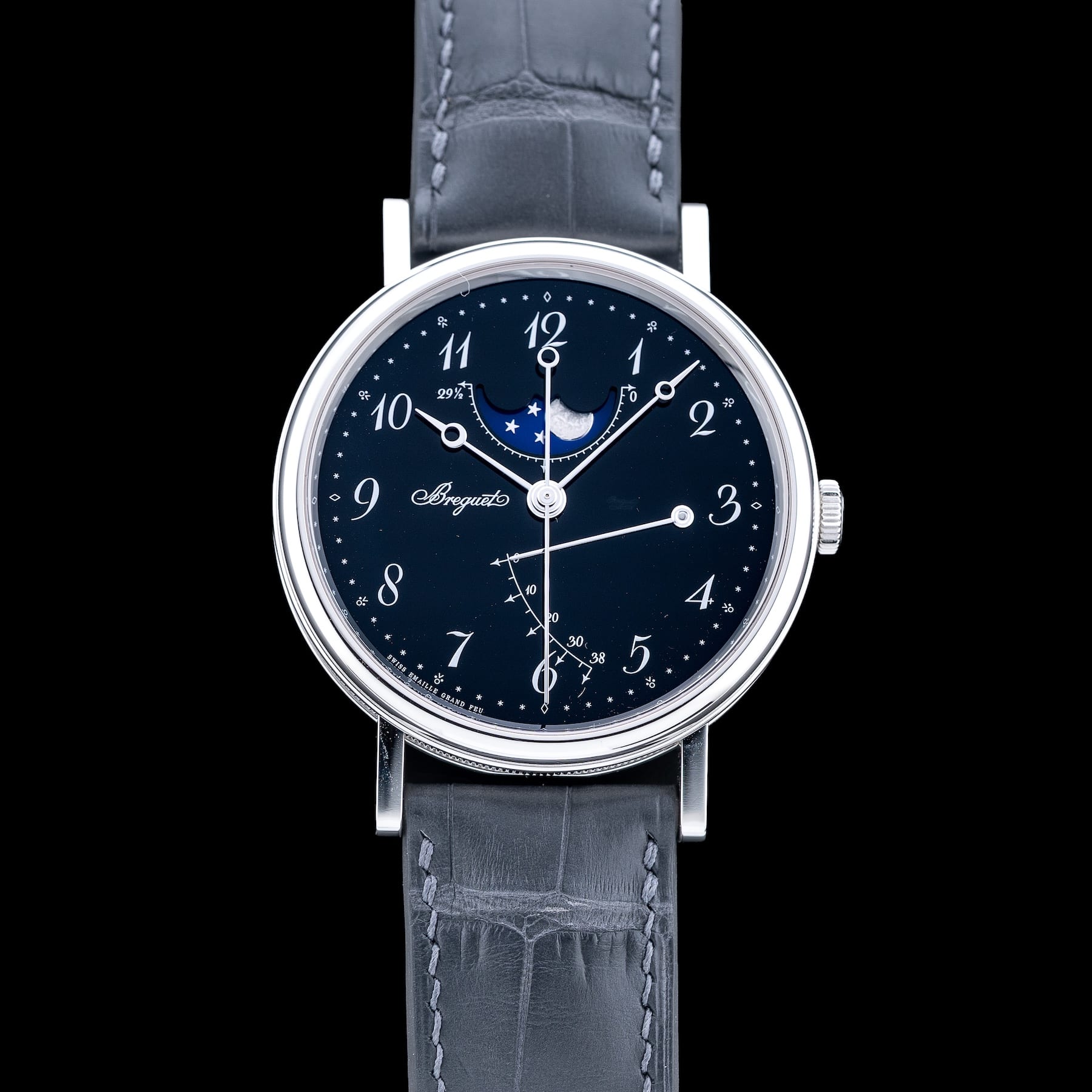 Breguet Classique Phase de Lune 7787PT/2N/9VU