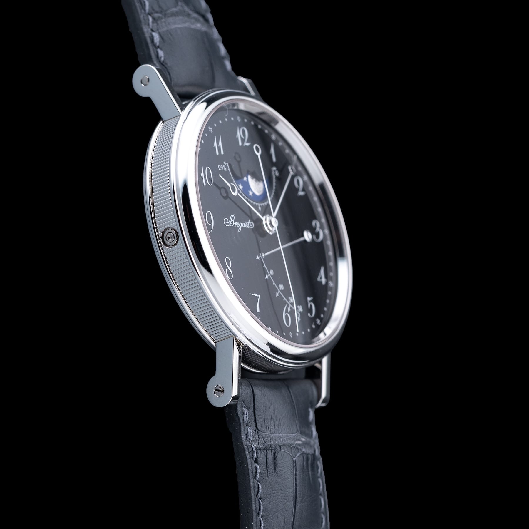 Breguet Classique Phase de Lune 7787PT/2N/9VU
