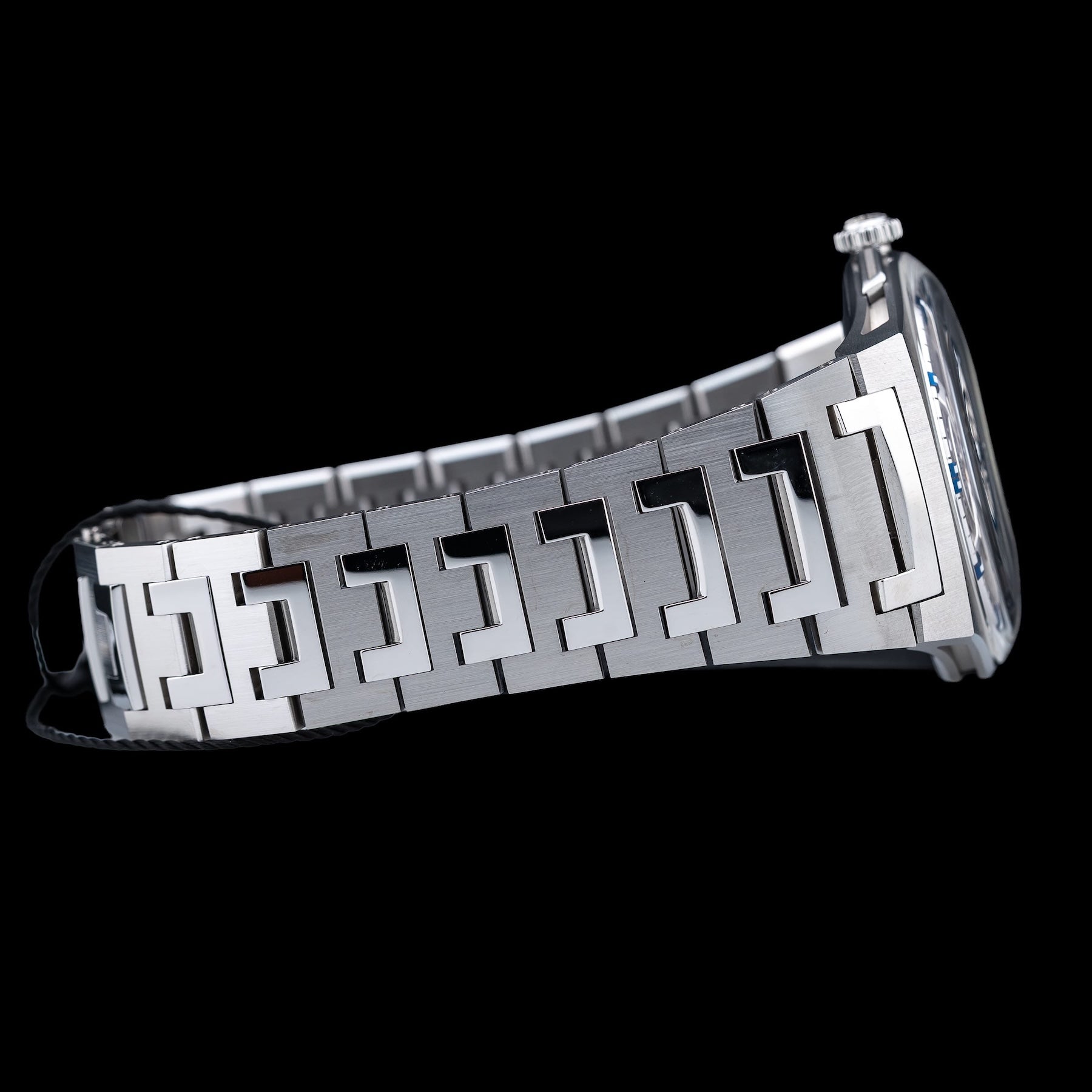 Czapek Antarctique Tourbillon Secret Alloy