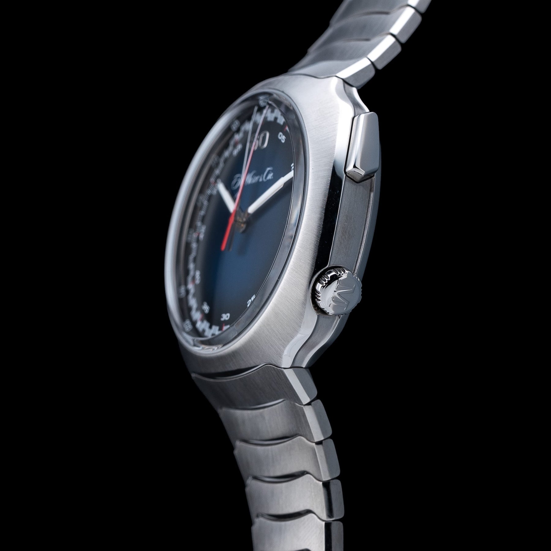 H. Moser & Cie. 6902-1201 Streamliner Flyback Chronograph Blue