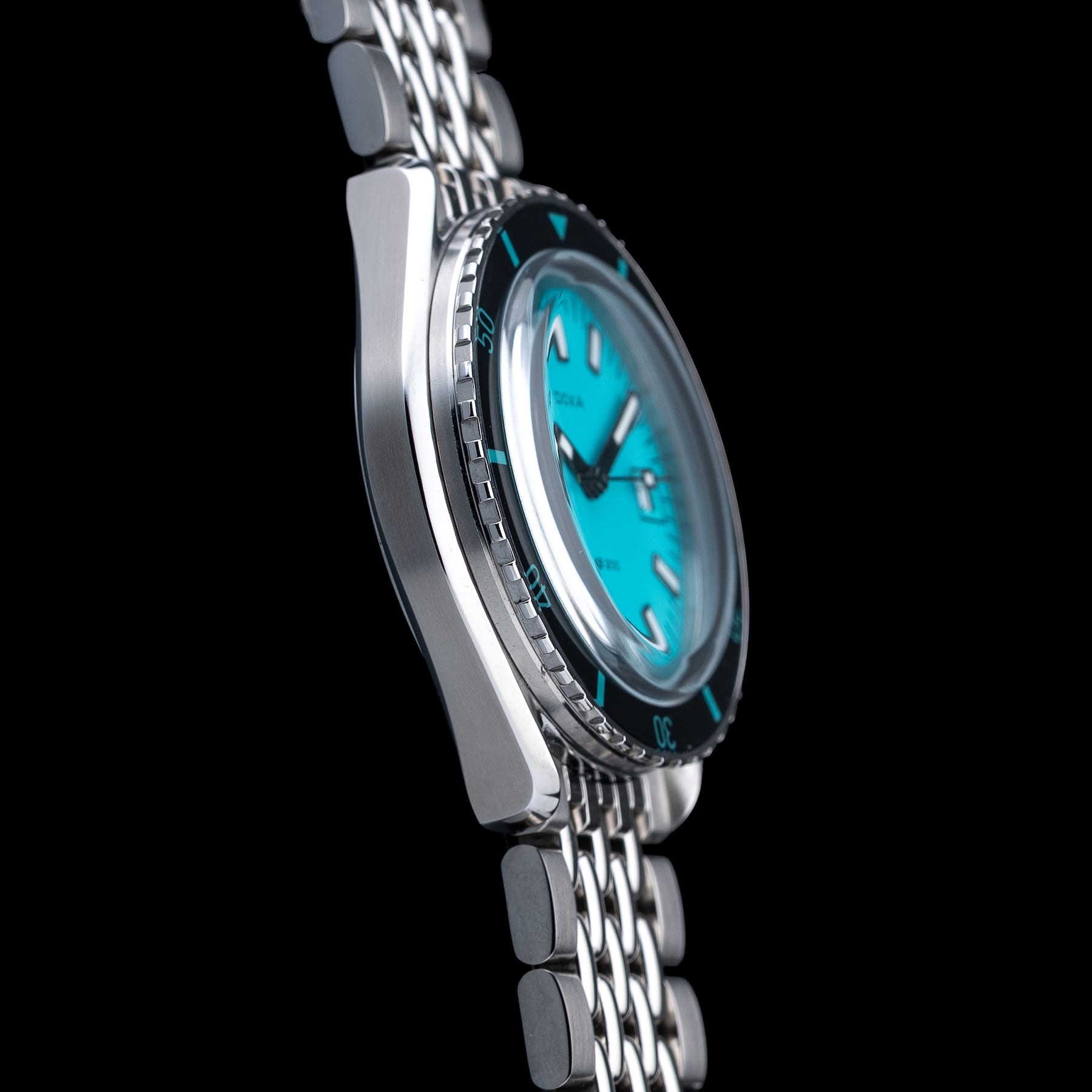 DOXA SUB 200 Aquamarine 799.10.241.10