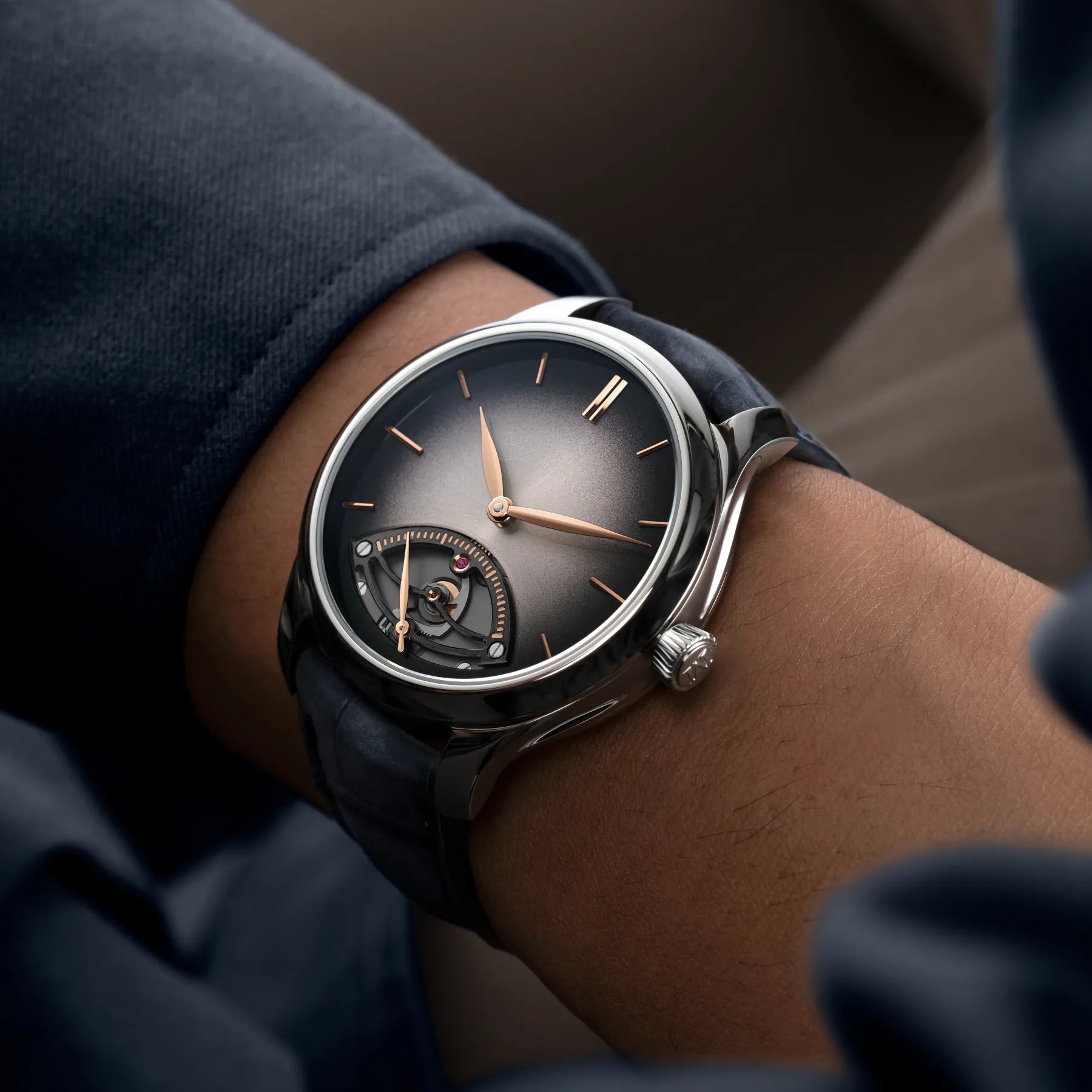 H. Moser & Cie. 1252-1200 Endeavour Retrograde Seconds