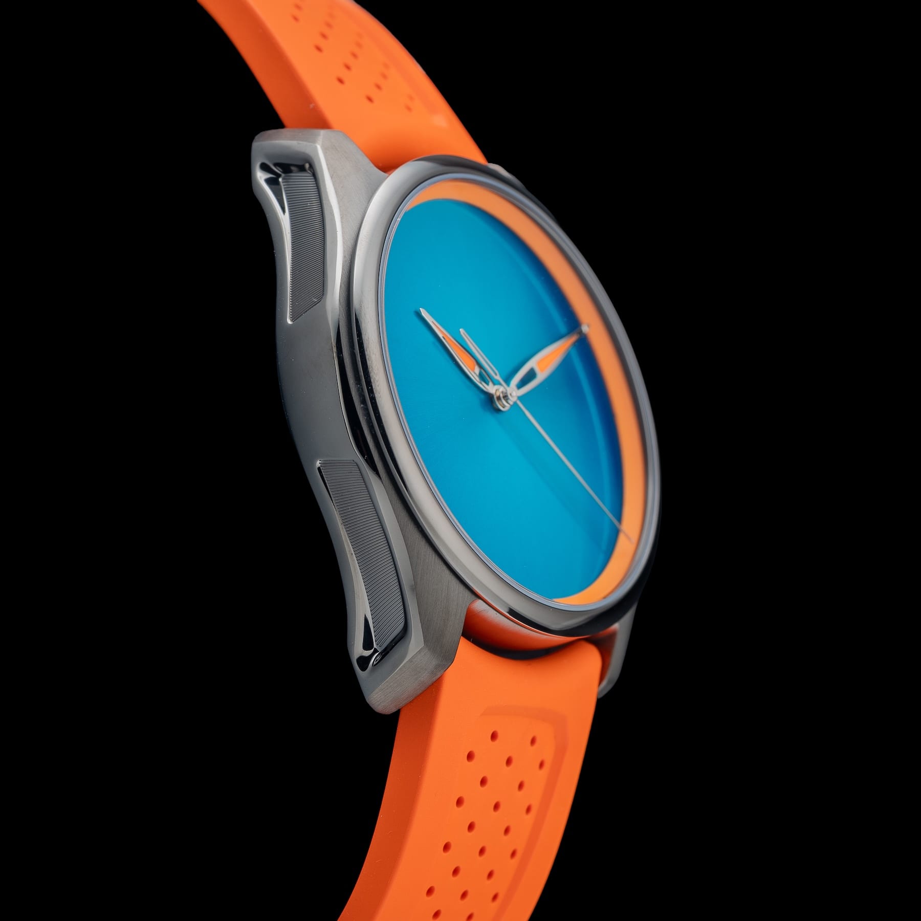 H. Moser & Cie. 3201-1205 Pioneer Centre Seconds Spiced Aqua