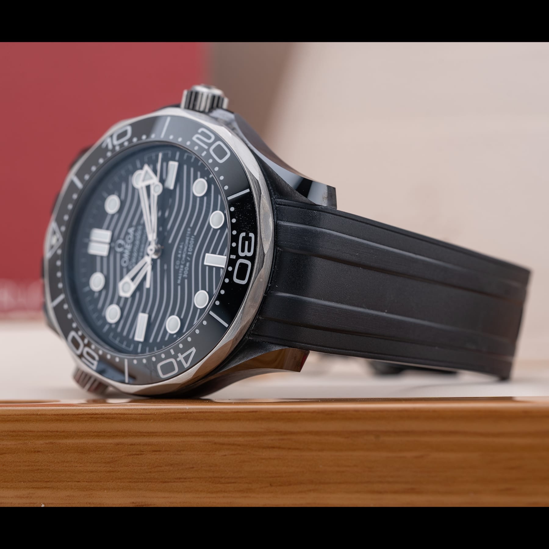 Omega Seamaster Diver 300M Chronometer 210.92.44.20.01.001