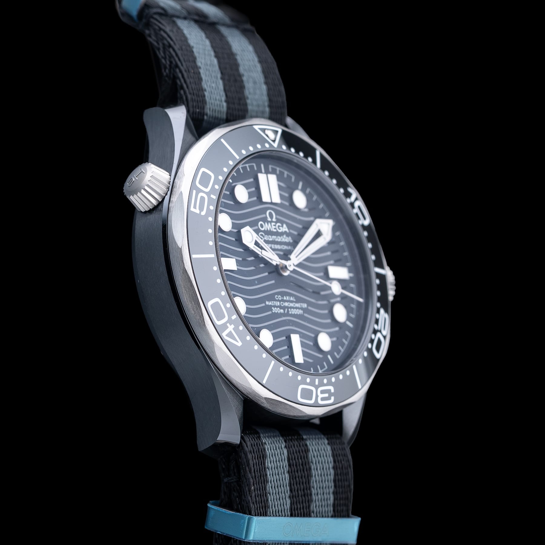 Omega Seamaster Diver 300M Black Ceramic Master Chronometer 210.92.44.20.01.002
