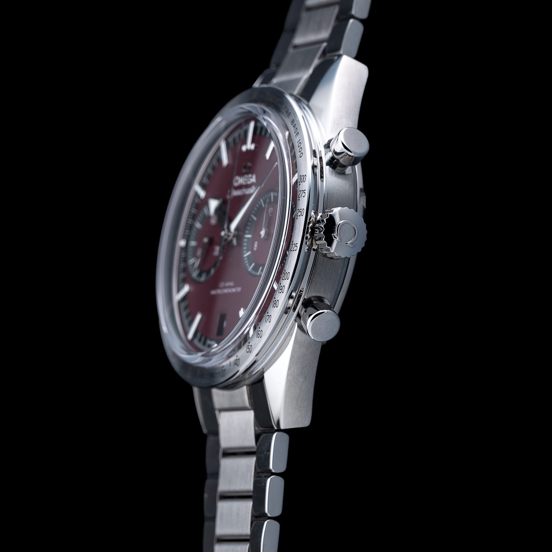 Omega 332.10.41.51.11.001 Speedmaster 57 Coaxial Chronometer Chronograph Red Dial 40.5mm on Bracelet