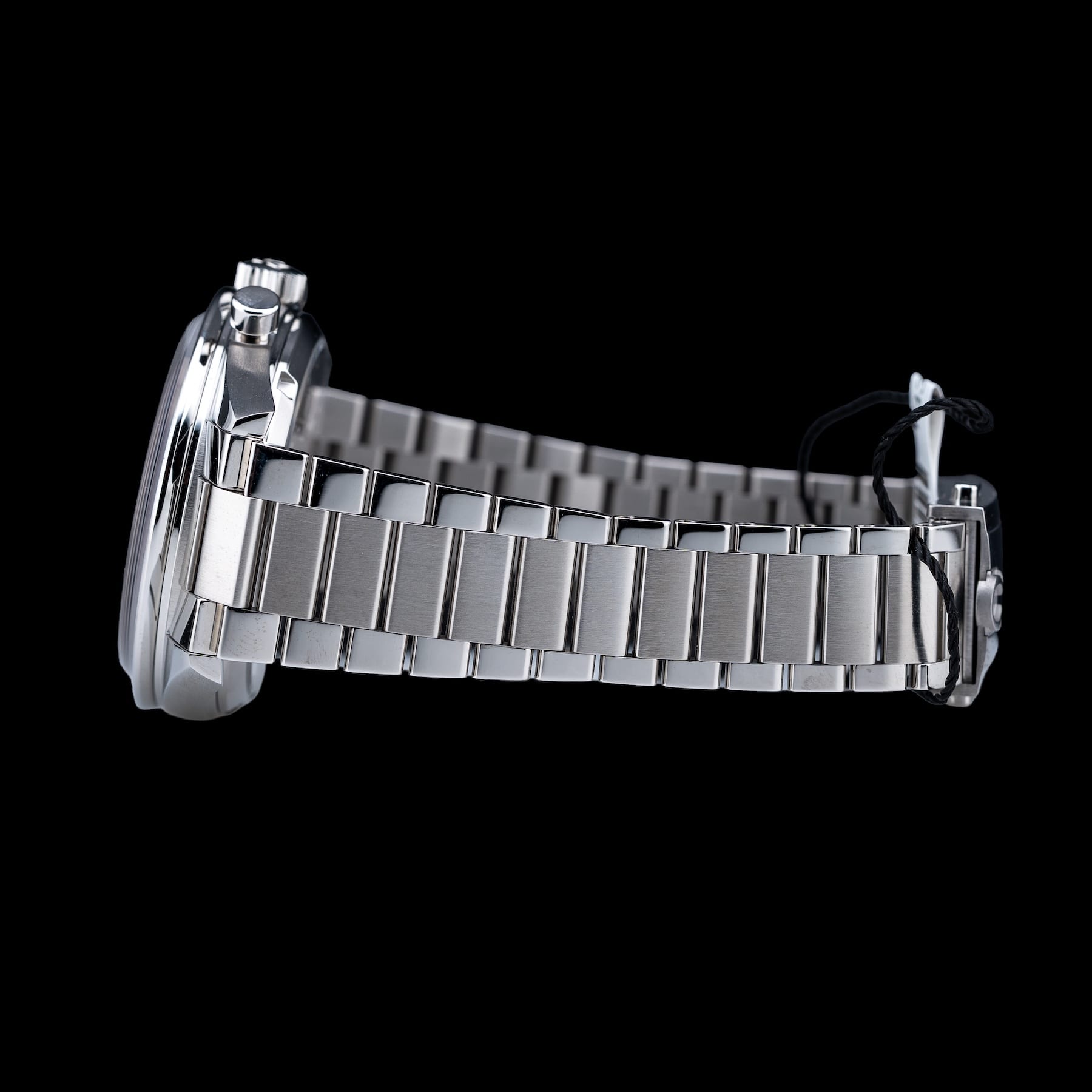 Omega 332.10.41.51.11.001 Speedmaster 57 Coaxial Chronometer Chronograph Red Dial 40.5mm on Bracelet