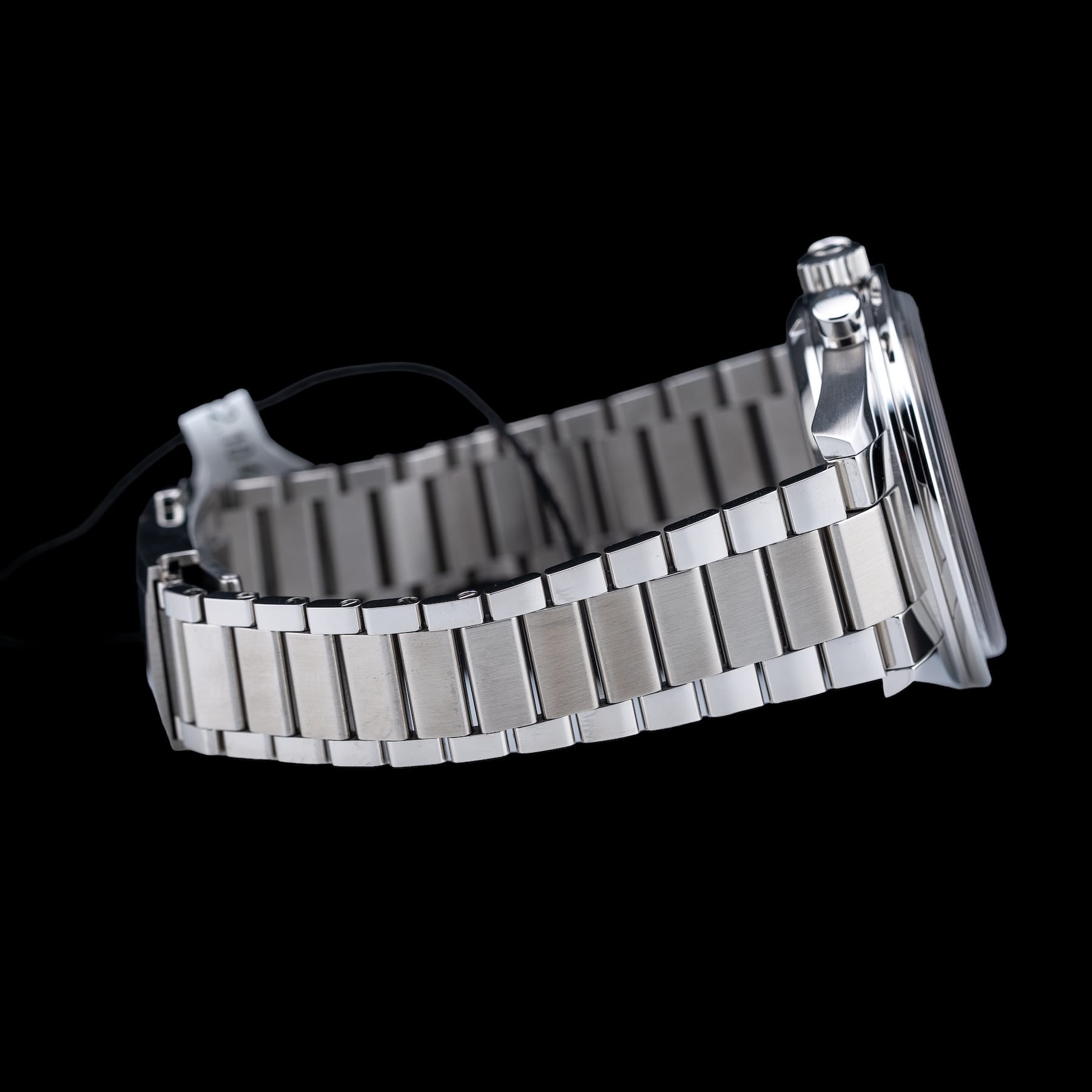 Omega 332.10.41.51.11.001 Speedmaster 57 Coaxial Chronometer Chronograph Red Dial 40.5mm on Bracelet