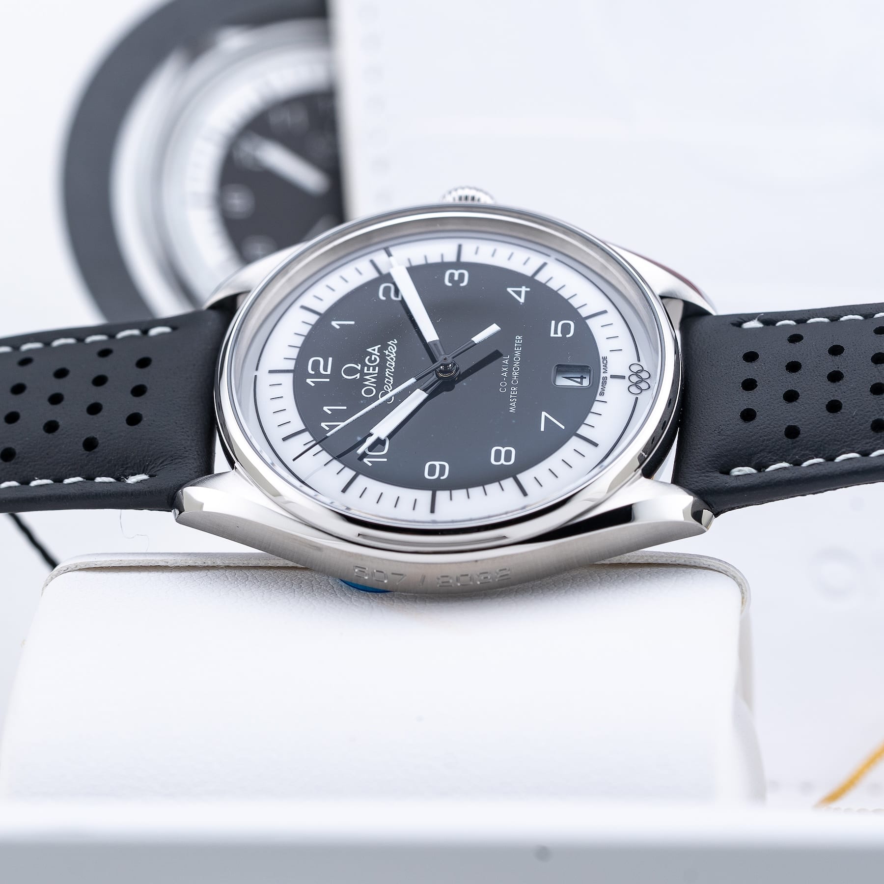 Omega Seamaster Olympic Official Timekeeper 522.32.40.20.01.003