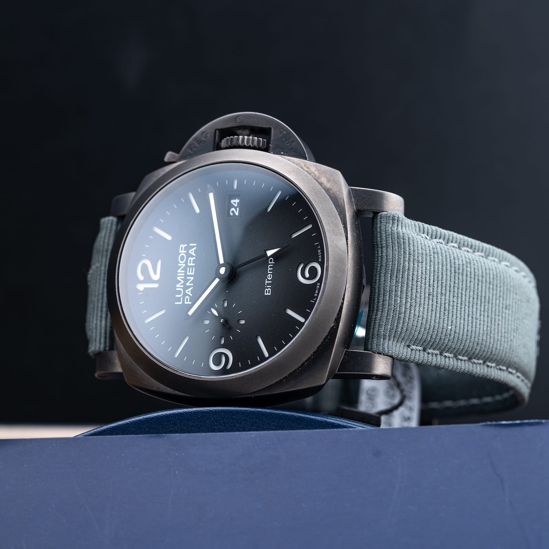 Panerai PAM01467 Luminor Bitempo Titanium DLC