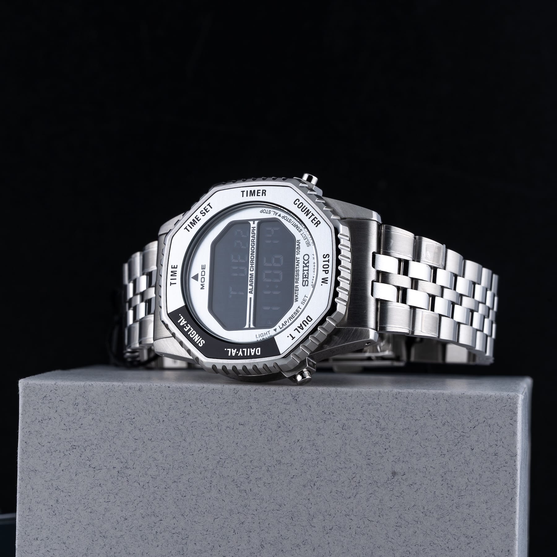 Seiko Discover More HFL002
