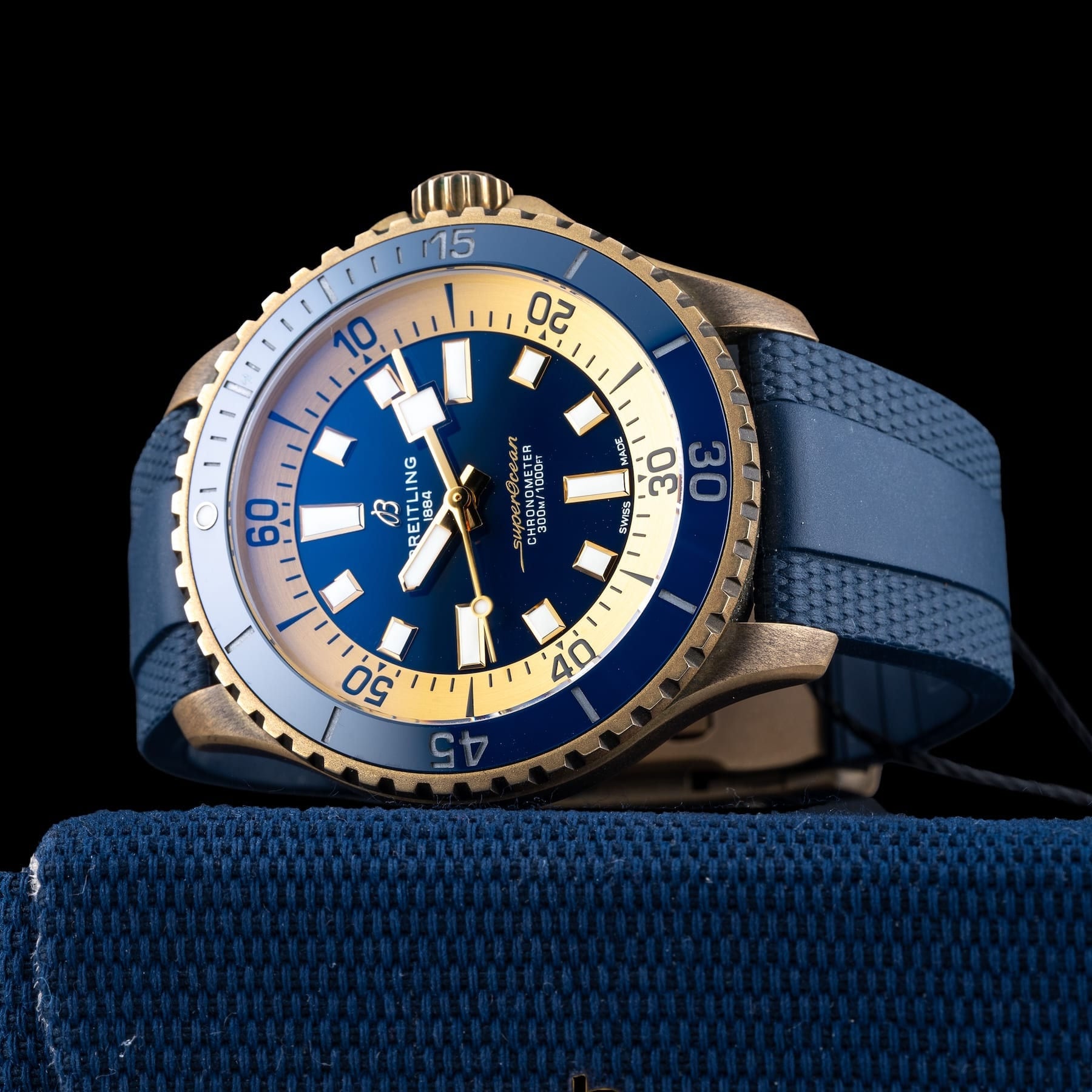 Breitling Superocean Automatic N173761A1C1S1