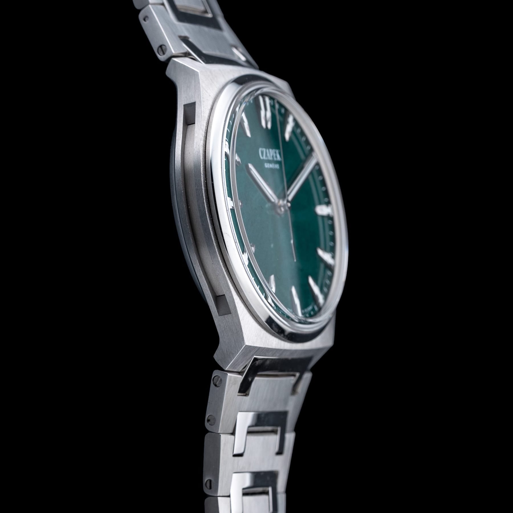 Czapek Antarctique Green Meteor Limited Edition