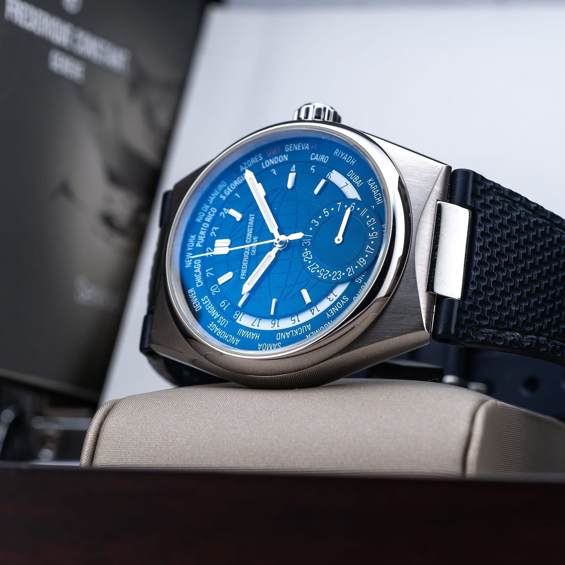 Frederique Constant FC718N4NH6B