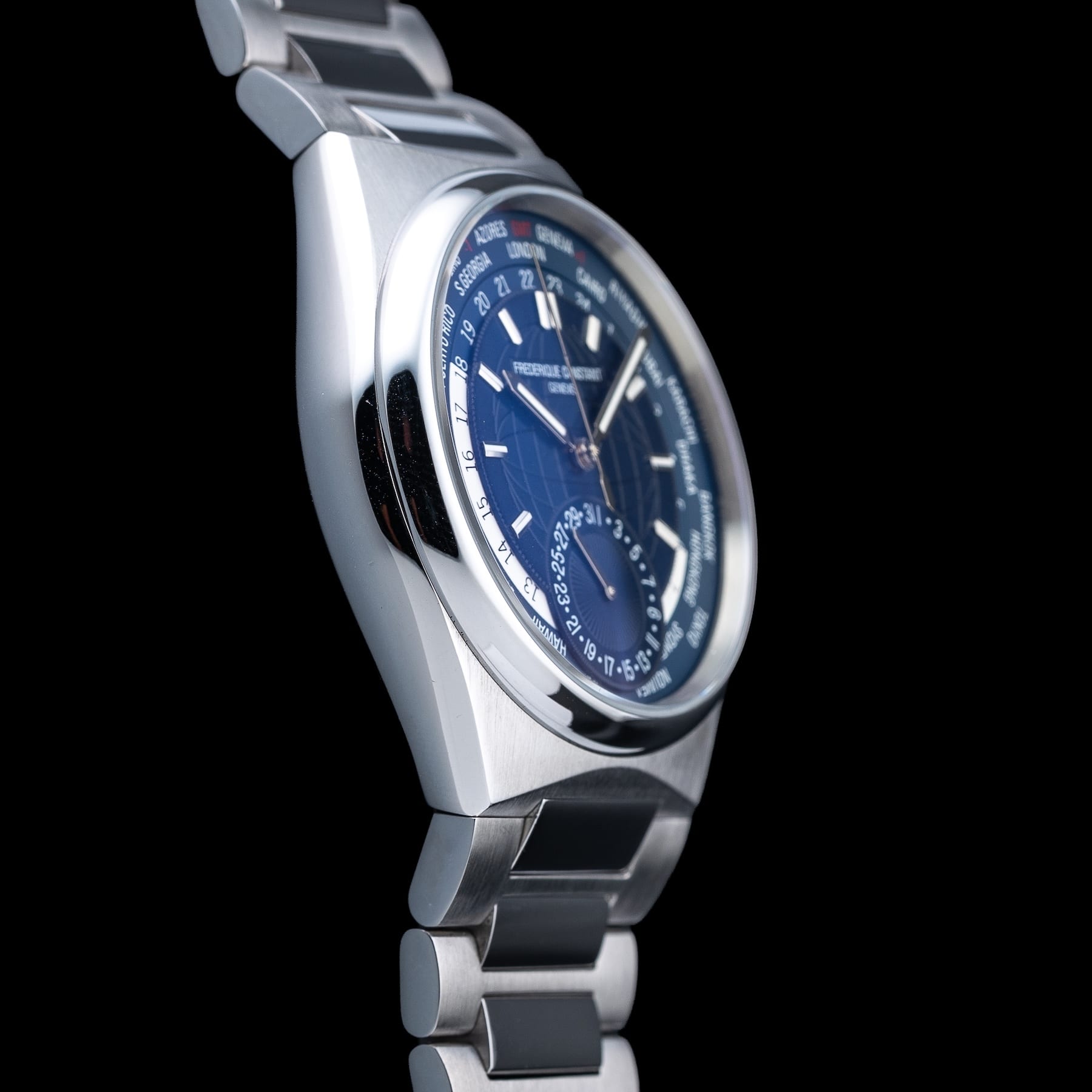 Frederique Constant Highlife Worldtimer FC-718N4NH6B