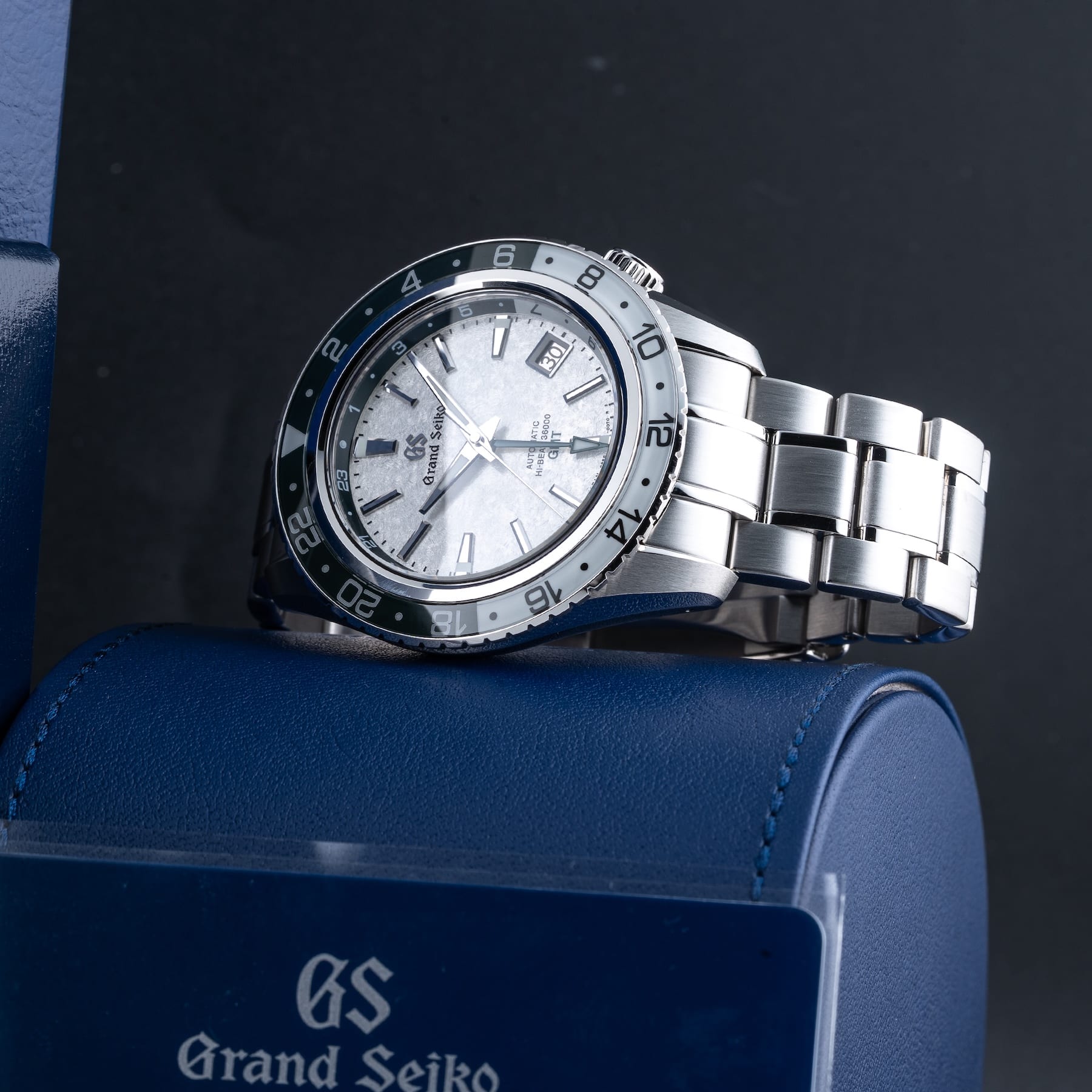 Grand Seiko Sport Collection SBGJ277