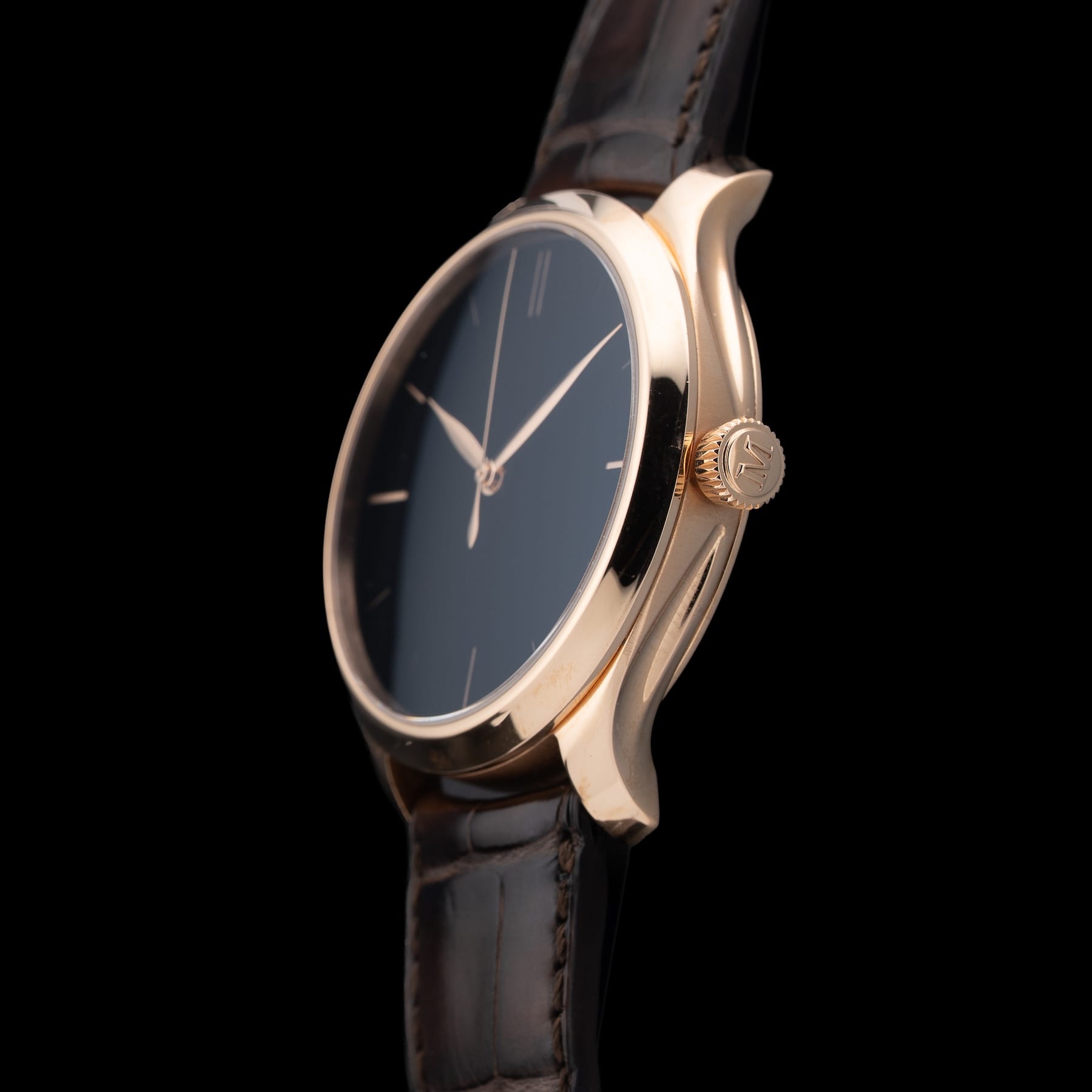 H. Moser & Cie. Endeavour Centre Seconds Vantablack