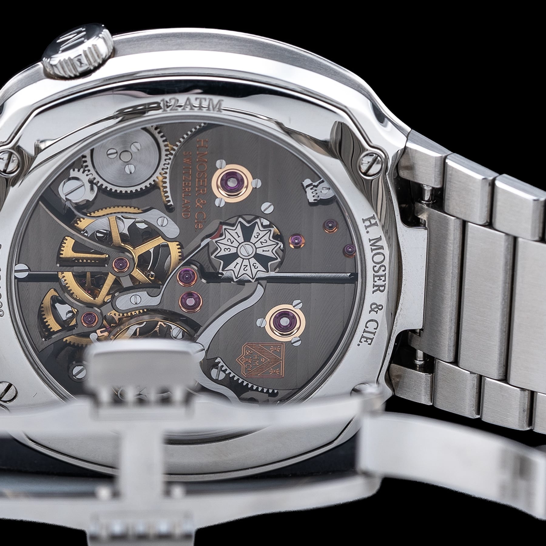 H. Moser & Cie. 6812-1200 Streamliner Perpetual Calendar
