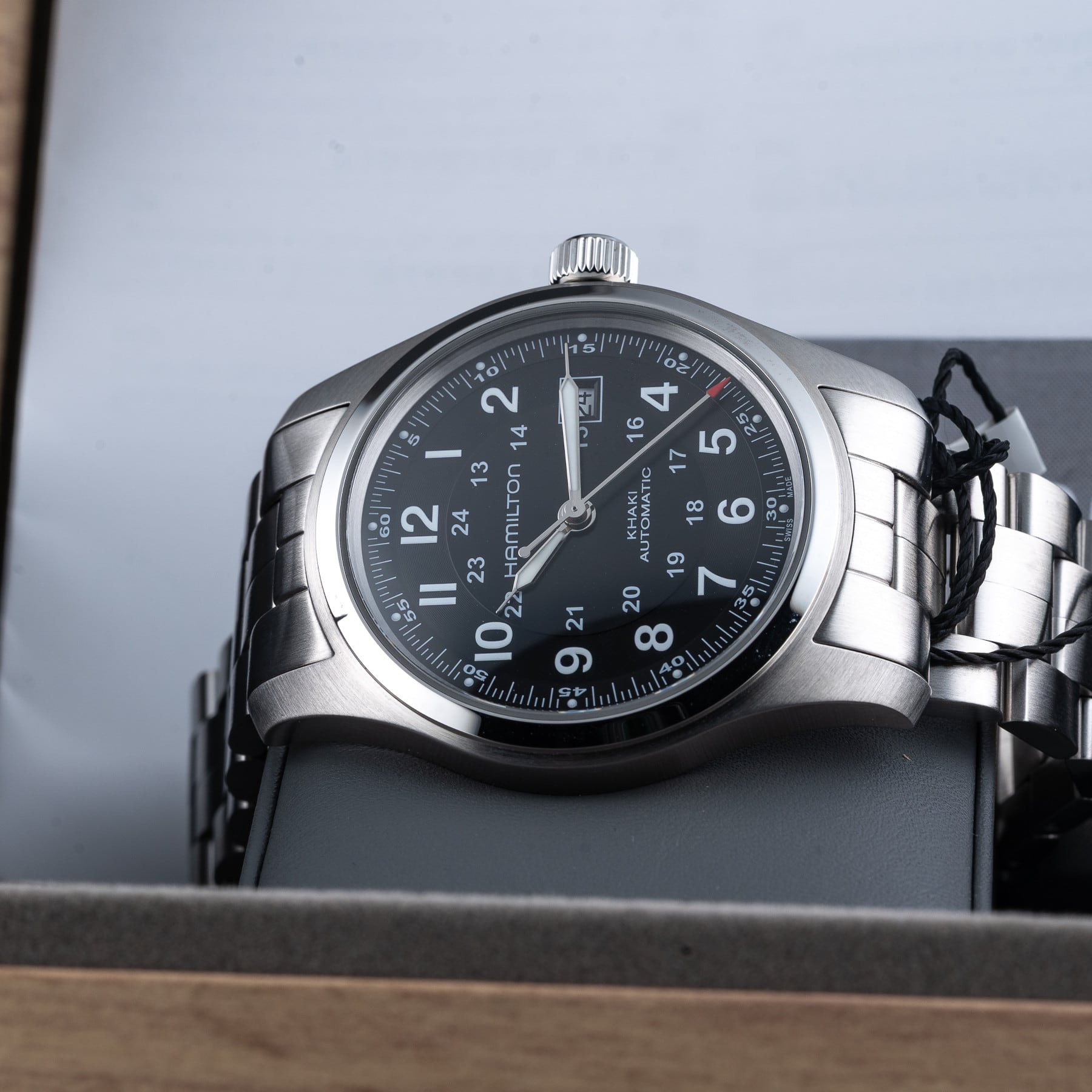Hamilton H70515137 Khaki Field Auto 42mm