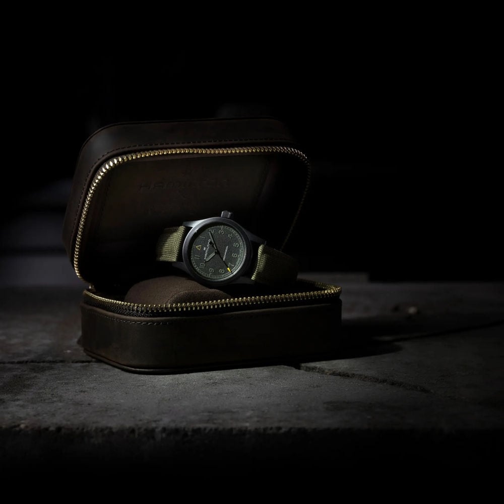 Hamilton Khaki Field mechanical 38mm x Call Of Duty Modern Warfare 4 H69469930