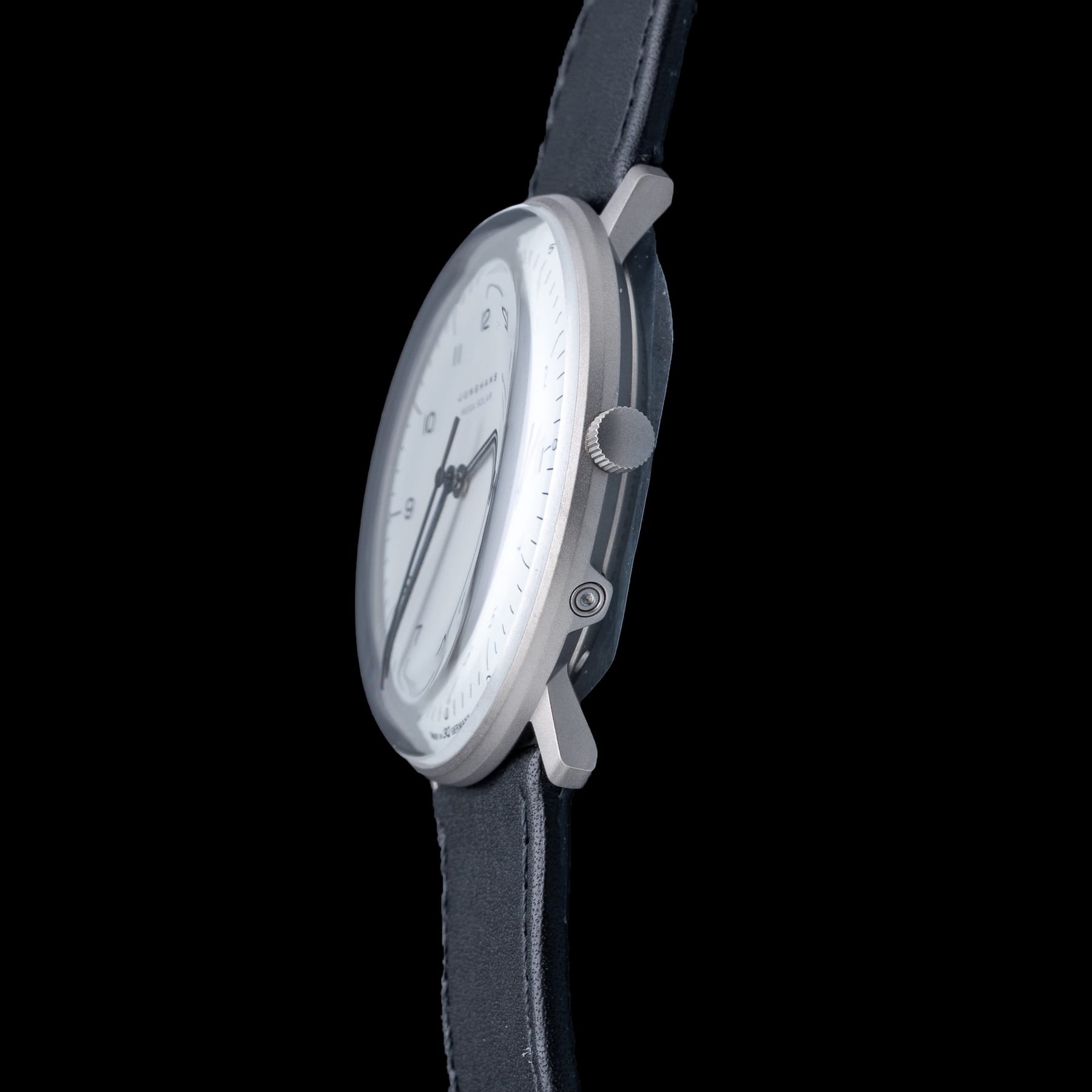 Junghans 059/2023.02 Max Bill Mega Solar
