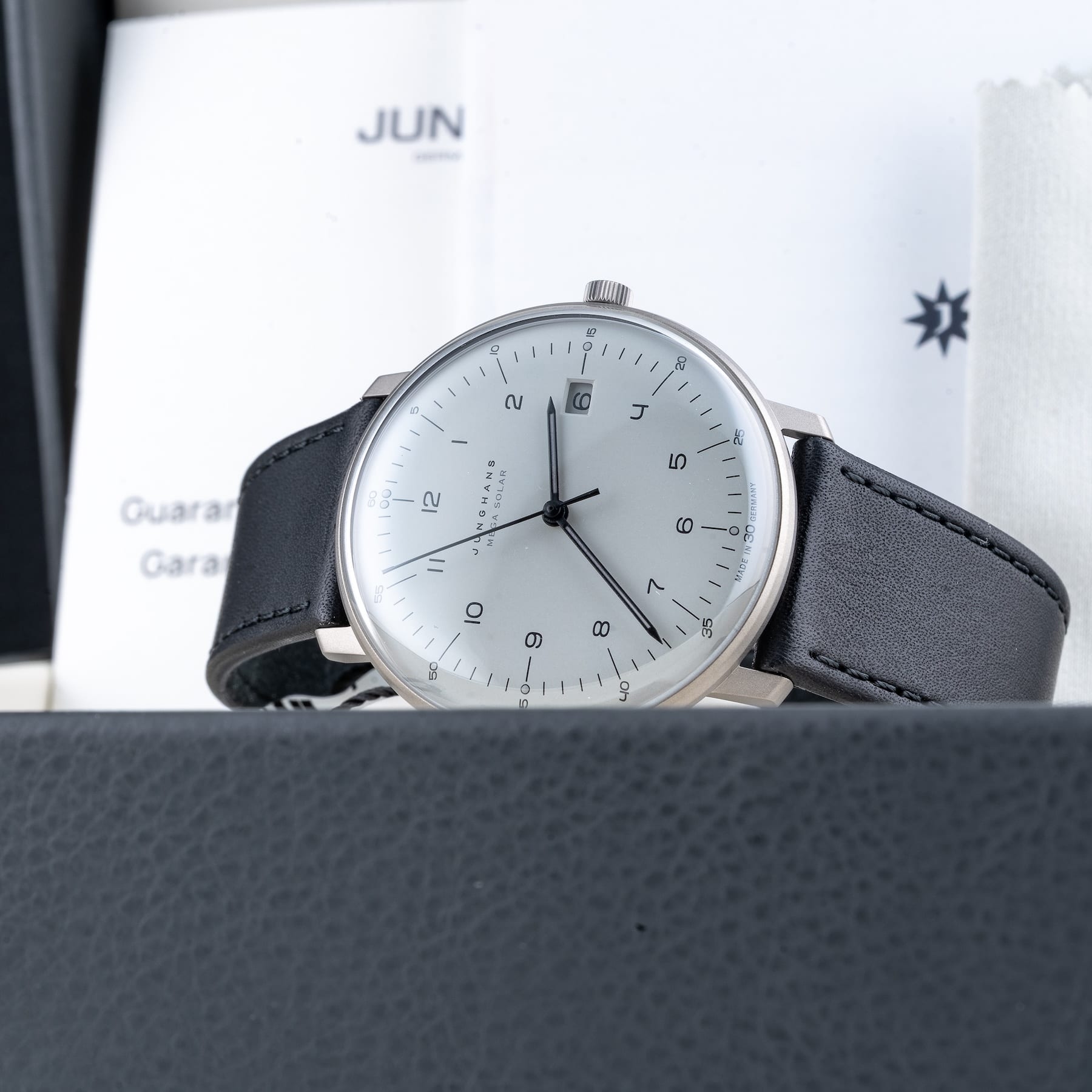Junghans 059/2023.02 Max Bill Mega Solar