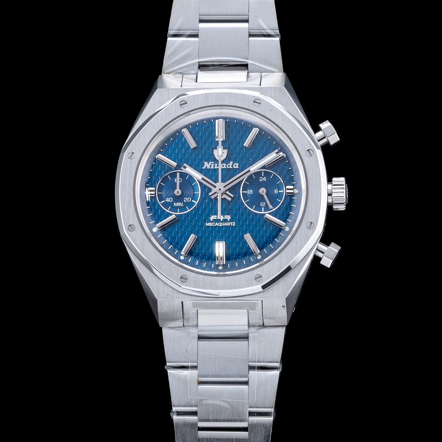 Nivada Grenchen 68000Q77 F77 Chrono Mecaquartz Blue 38mm