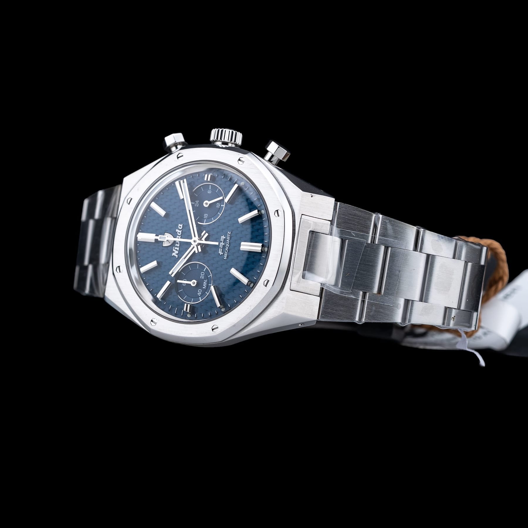 Nivada Grenchen 68000Q77 F77 Chrono Mecaquartz Blue 38mm