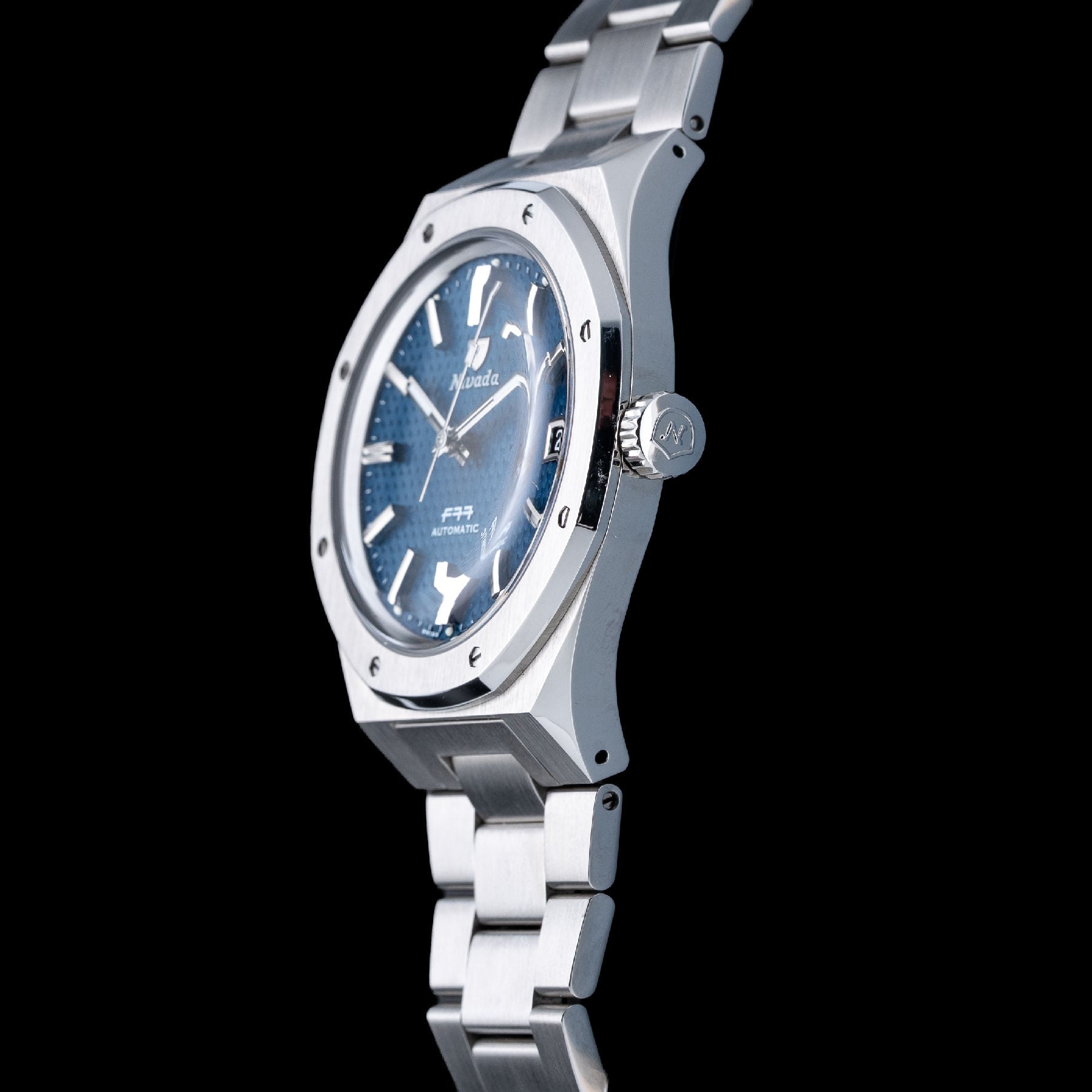 Nivada Grenchen F77 Blue 69041A77B