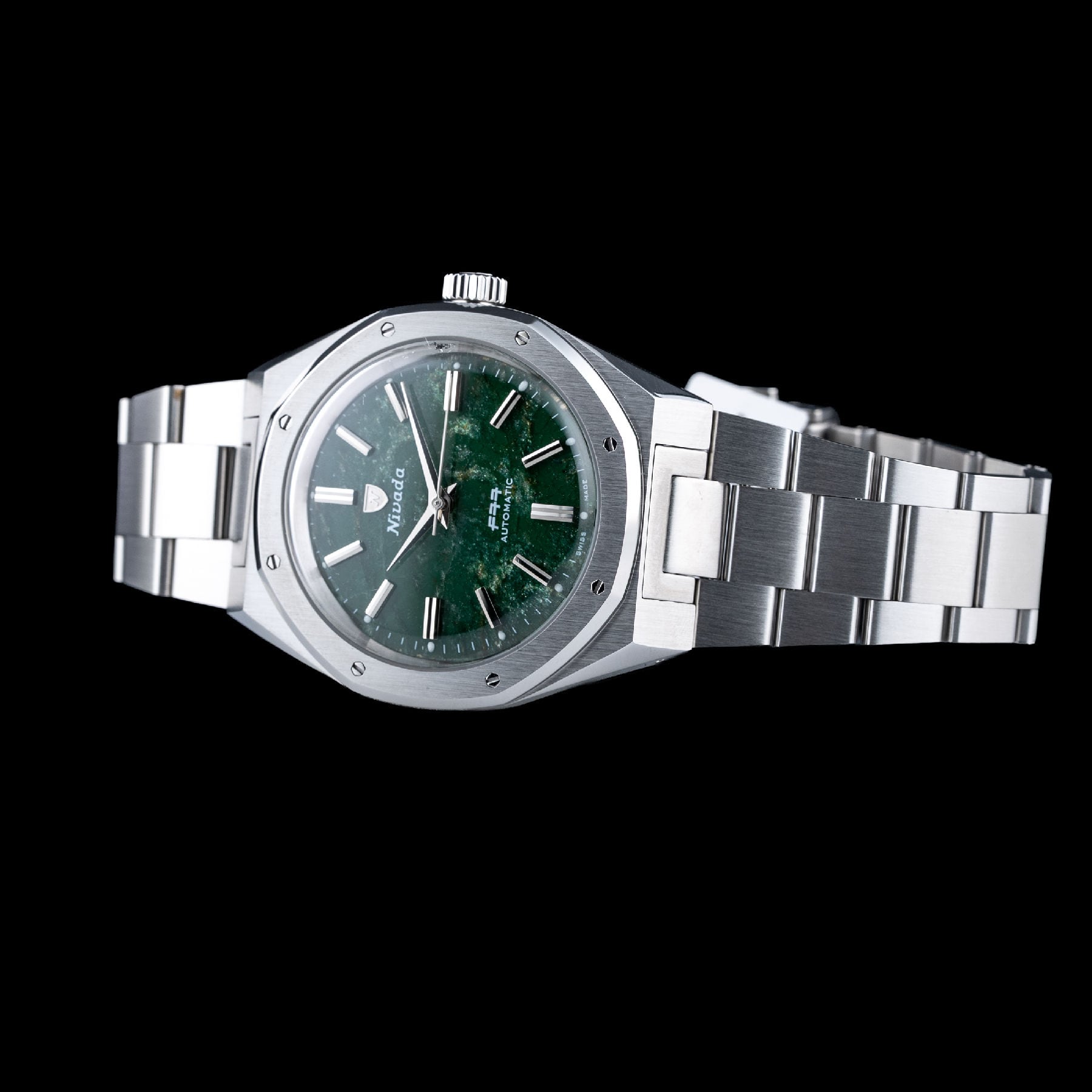 Nivada Grenchen 68053A77 F77 Aventurine MK2 38mm