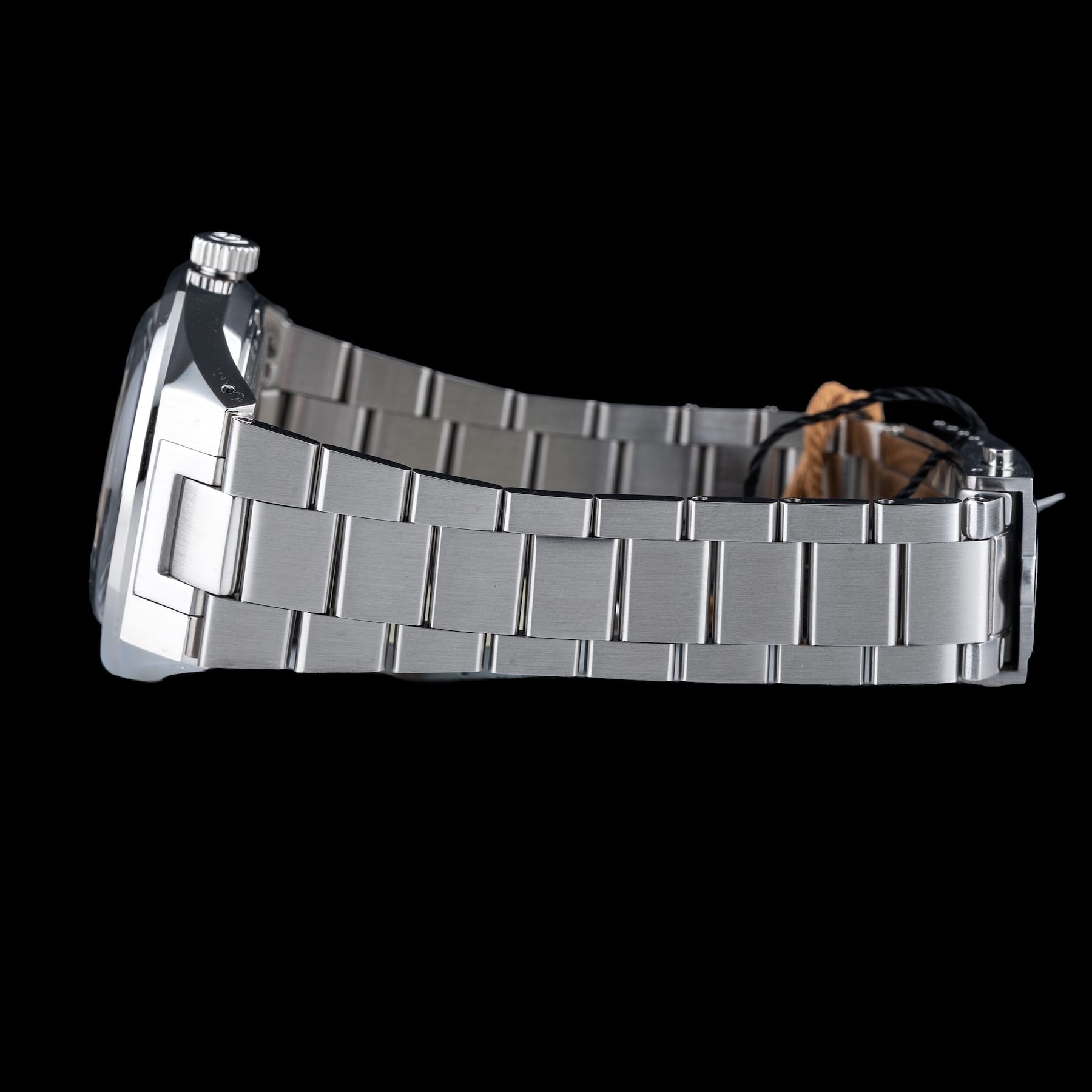 Nivada Grenchen 69012A77 F77 Grey MK2 38mm Date